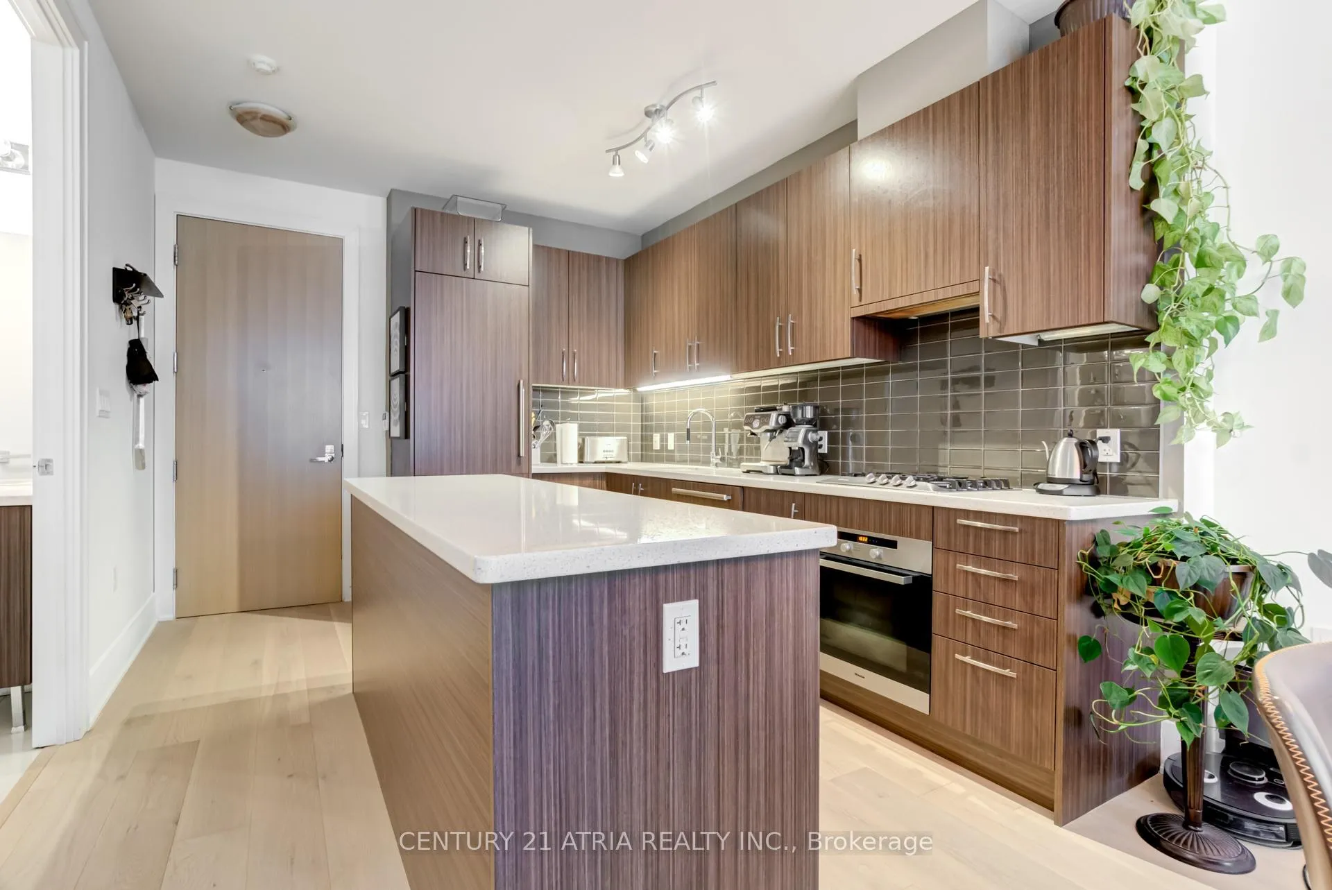 Photo 9 of Unit 310, 29 Queens Quay E, Toronto, Waterfront Communities — HOMEH