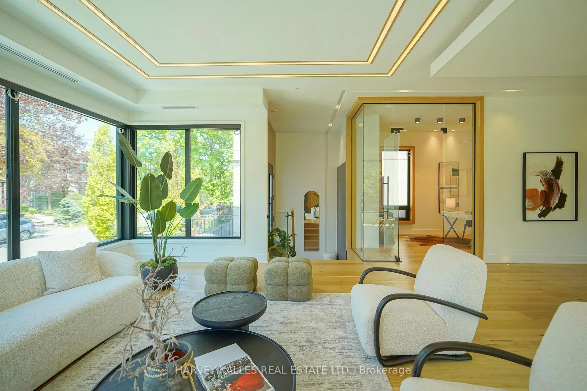 Photo 6 of 585 Bedford park Avenue, Toronto, Bedford Park-Nortown — HOMEH