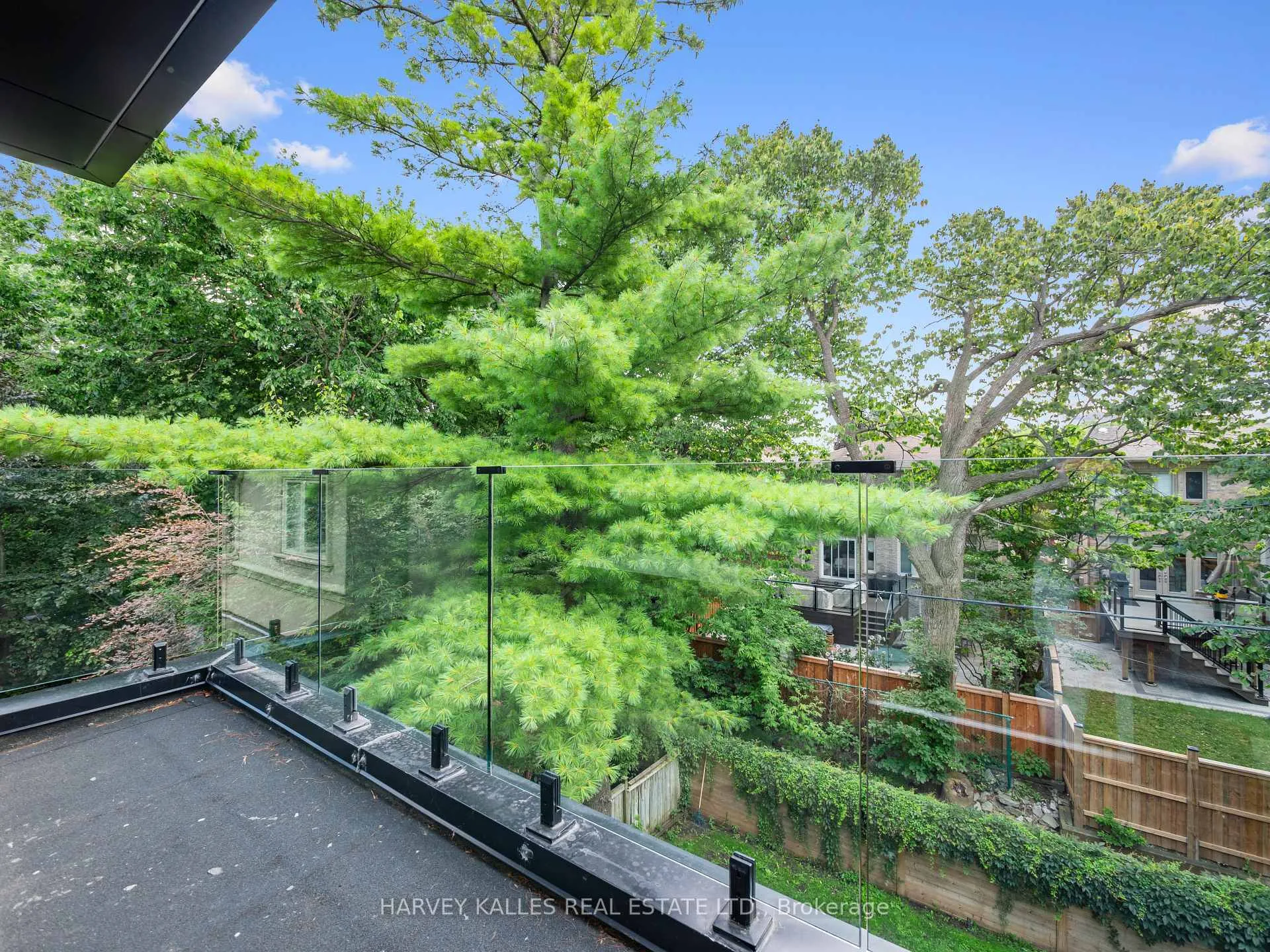 Photo 30 of 585 Bedford park Avenue, Toronto, Bedford Park-Nortown — HOMEH