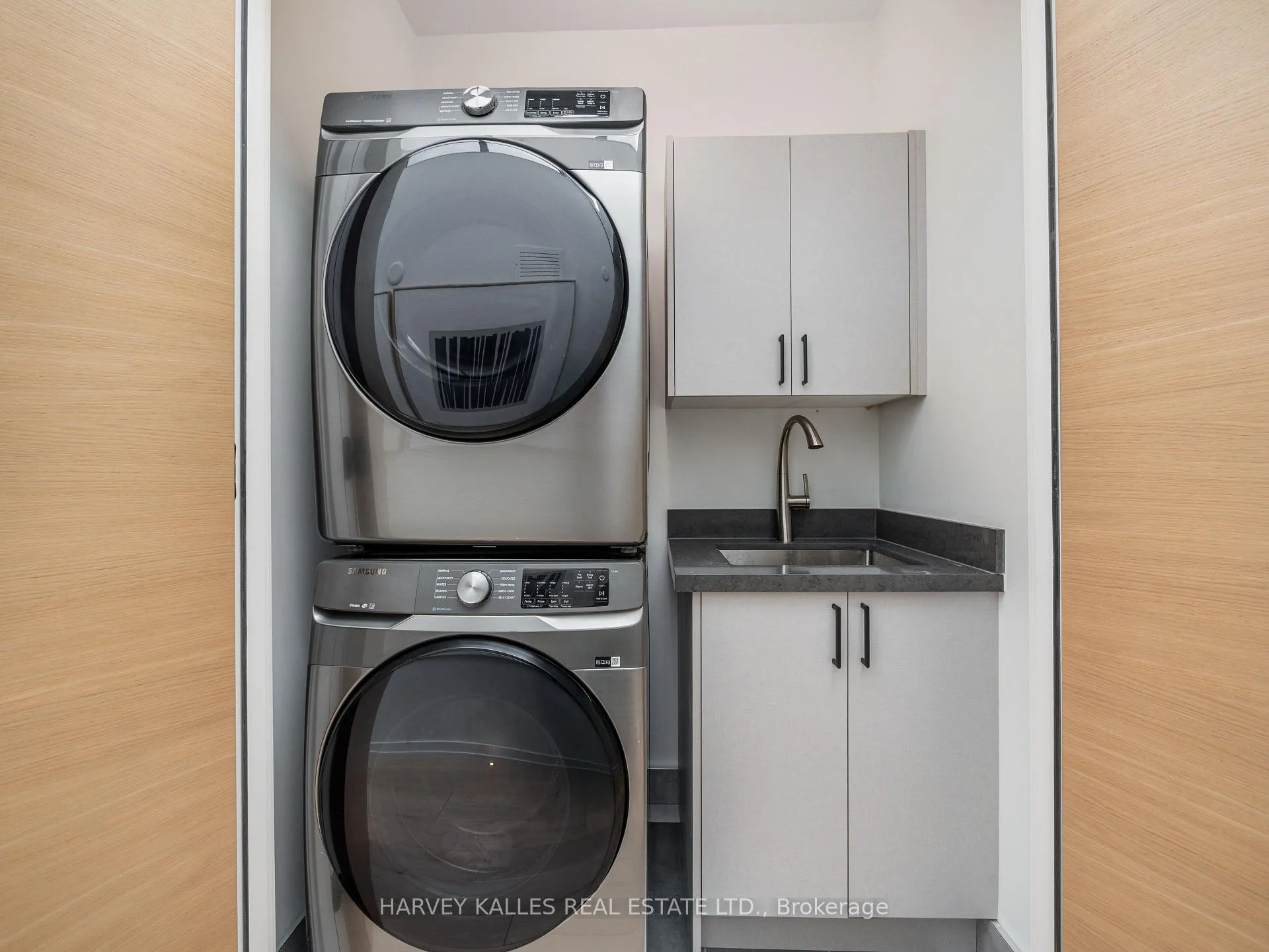 Photo 41 of 585 Bedford park Avenue, Toronto, Bedford Park-Nortown — HOMEH