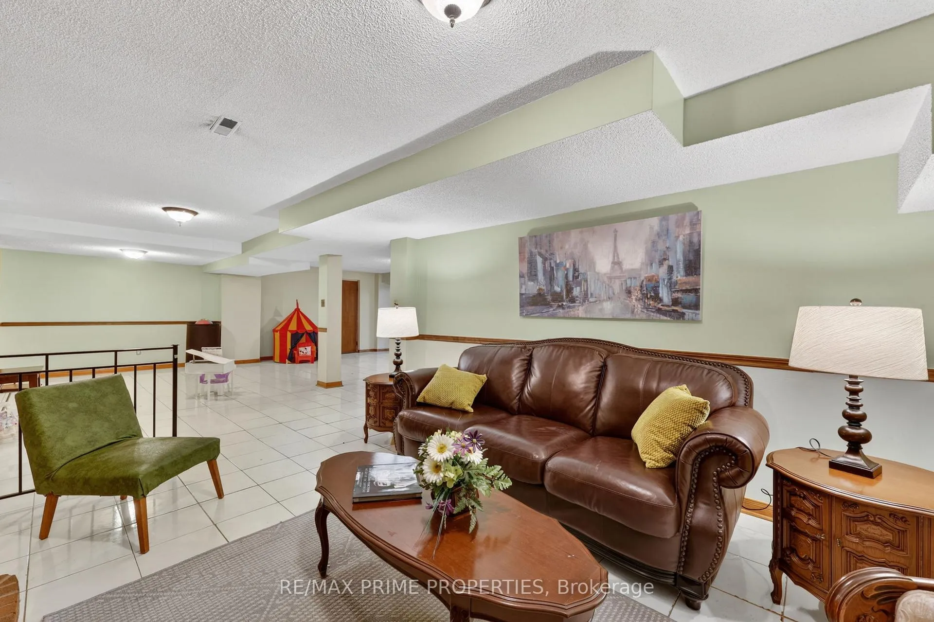 Photo 28 of 15 Jimston Drive, Markham, Milliken Mills East — HOMEH