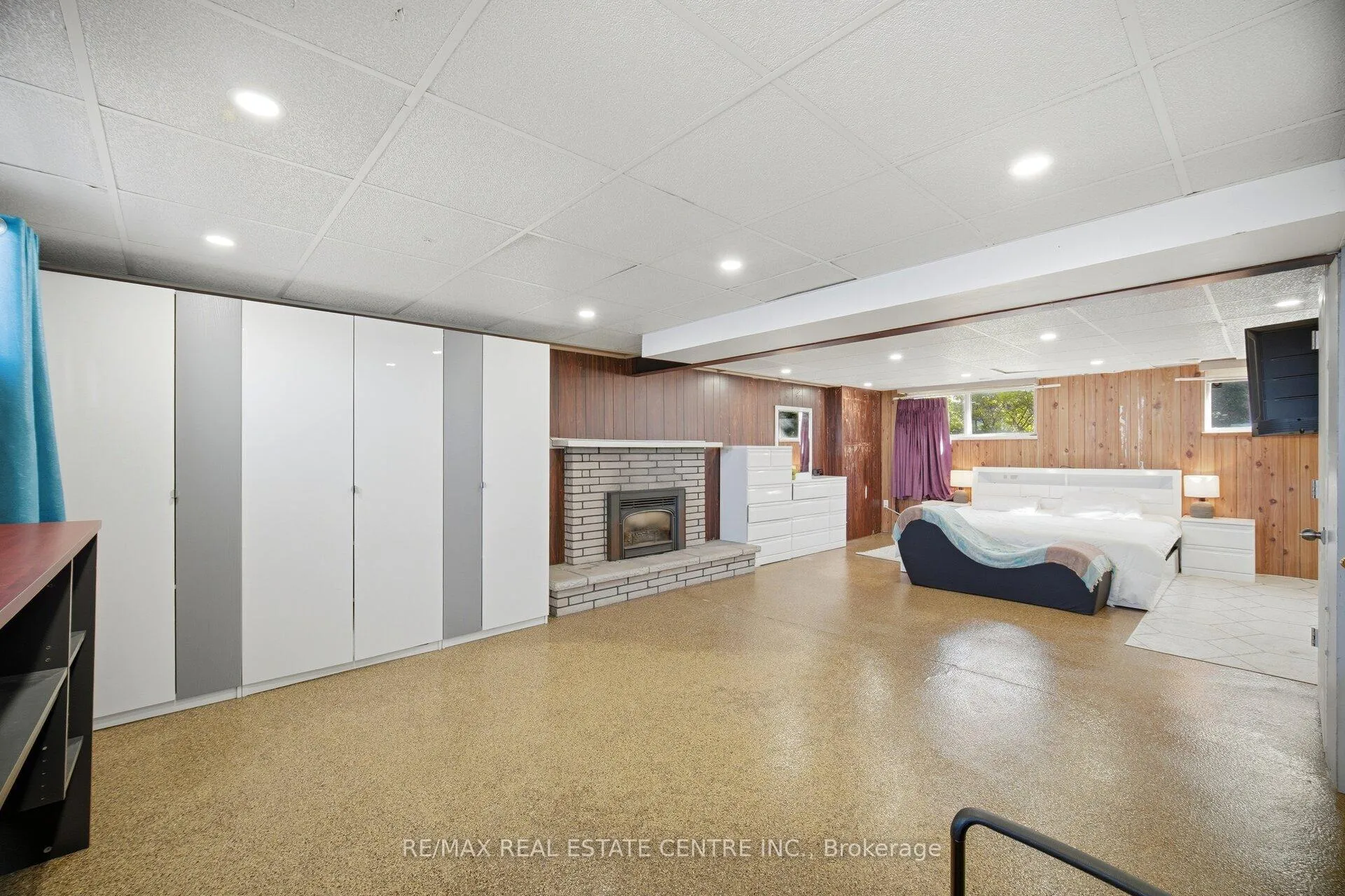 Photo 31 of 46 Seabreeze Crescent, Hamilton, Lakeshore — HOMEH