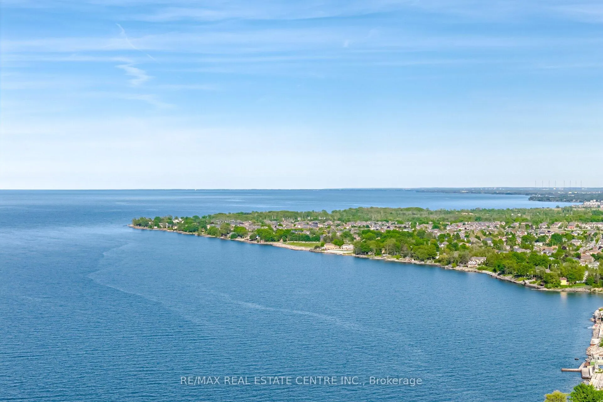 Photo 34 of 46 Seabreeze Crescent, Hamilton, Lakeshore — HOMEH