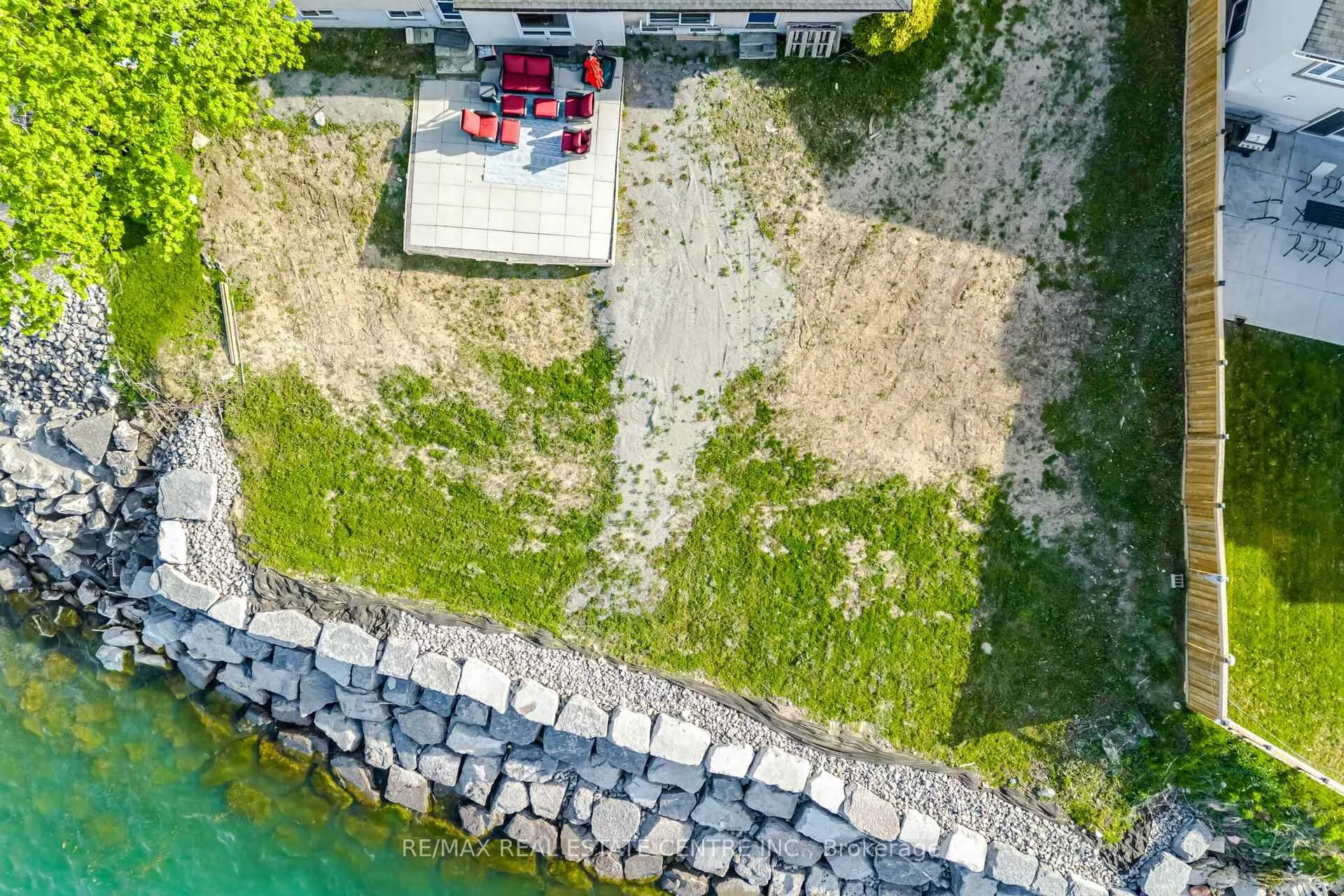 Photo 47 of 46 Seabreeze Crescent, Hamilton, Lakeshore — HOMEH