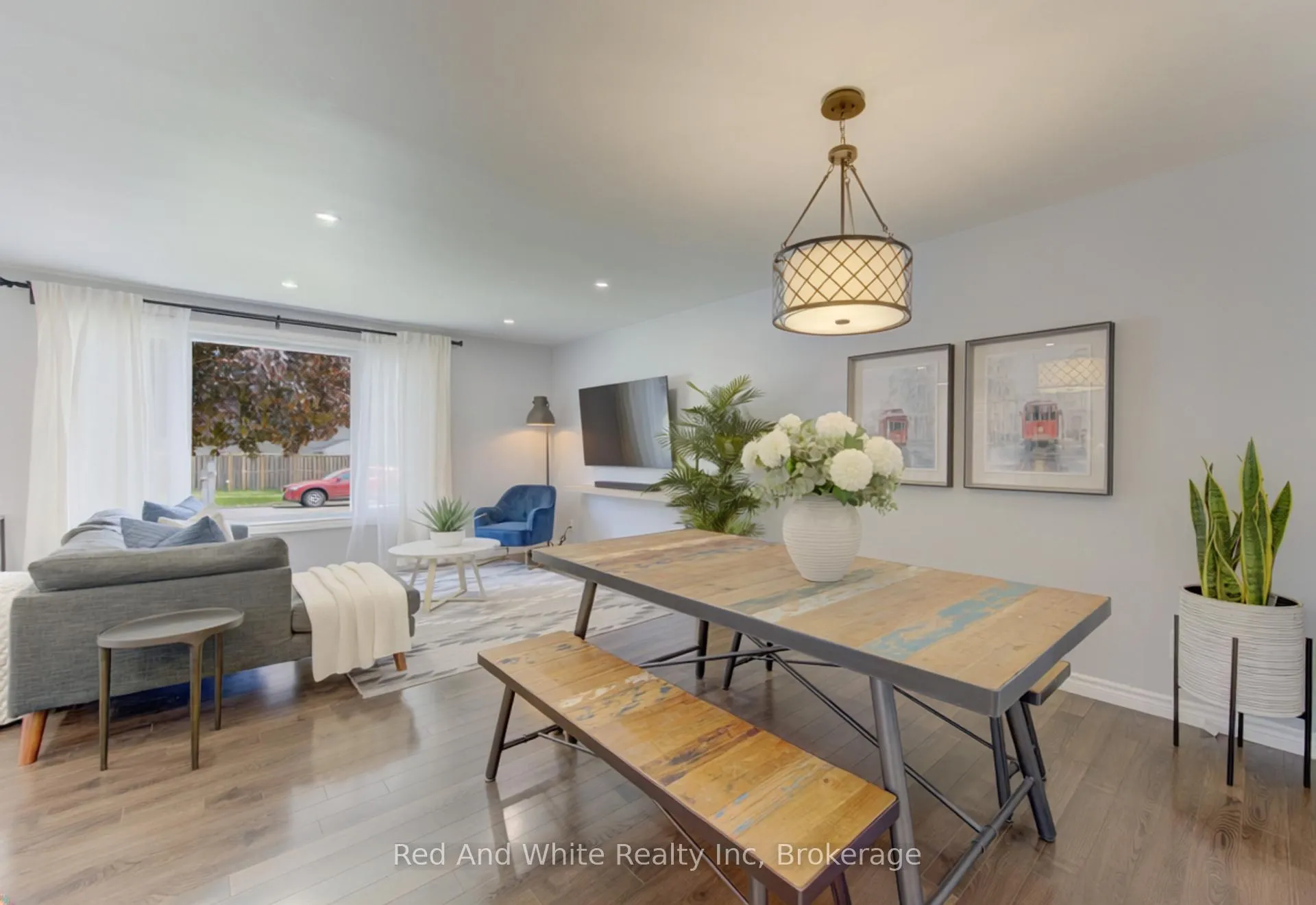 Photo 12 of 1828 Earlwood Drive, Cambridge, Galt City Centre — HOMEH