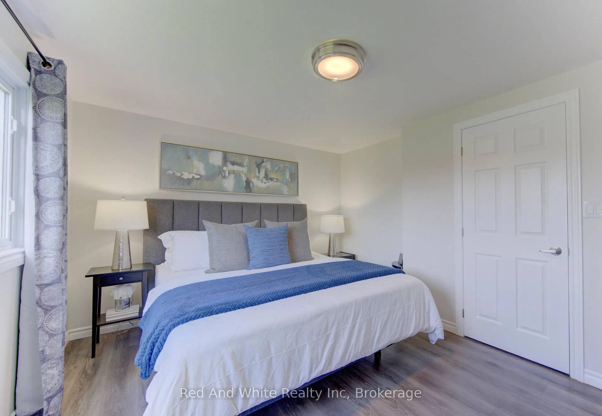 Photo 23 of 1828 Earlwood Drive, Cambridge, Galt City Centre — HOMEH