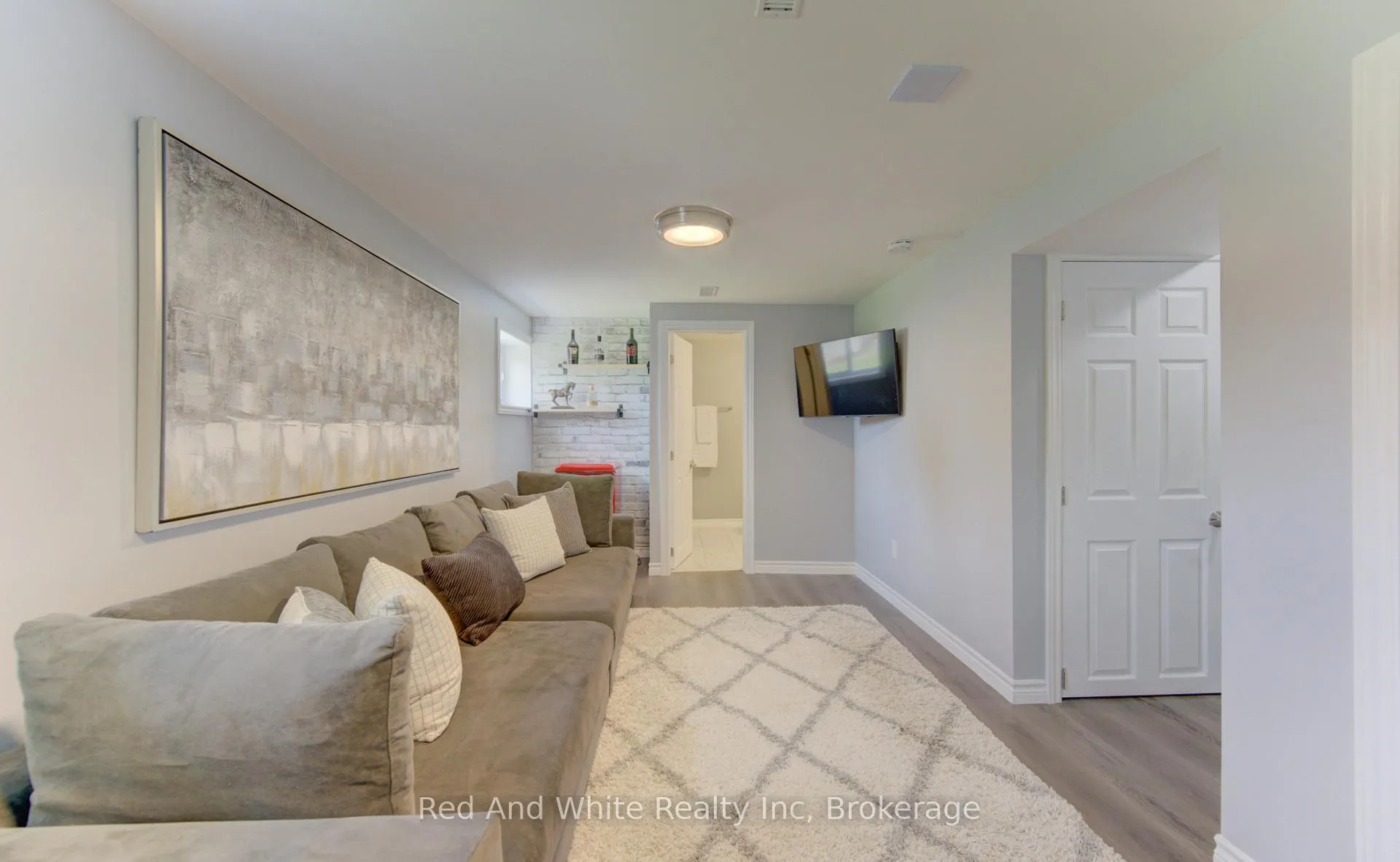 Photo 30 of 1828 Earlwood Drive, Cambridge, Galt City Centre — HOMEH