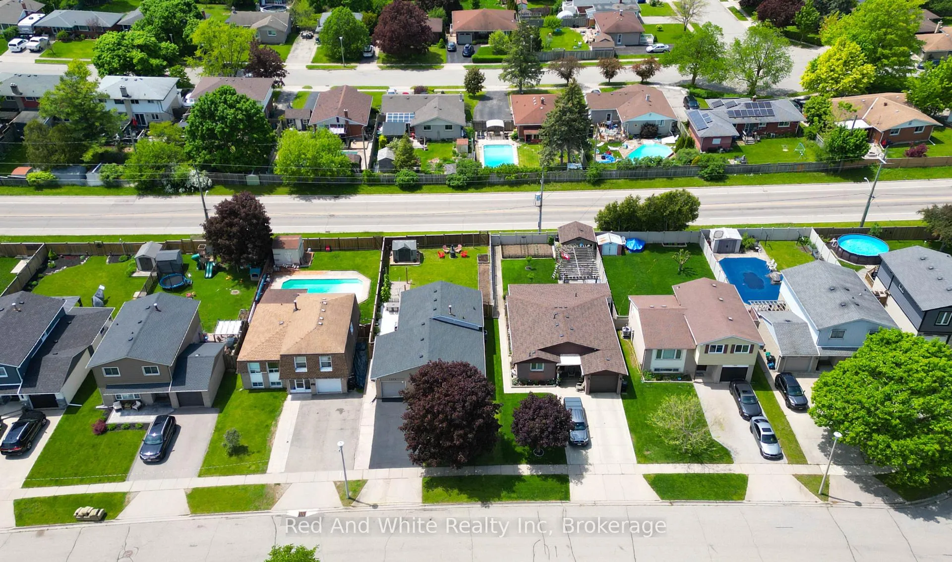 Photo 45 of 1828 Earlwood Drive, Cambridge, Galt City Centre — HOMEH