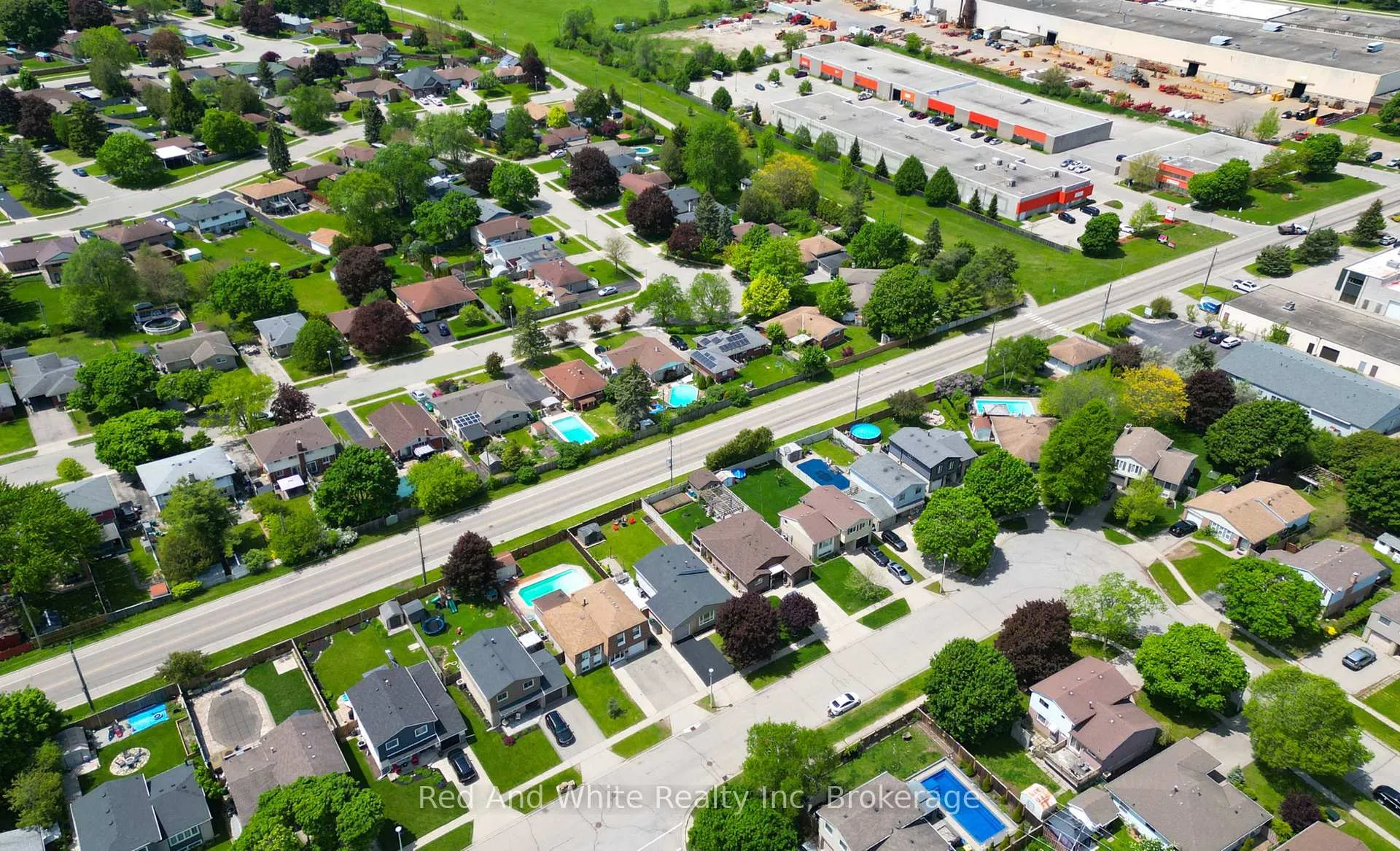 Photo 46 of 1828 Earlwood Drive, Cambridge, Galt City Centre — HOMEH
