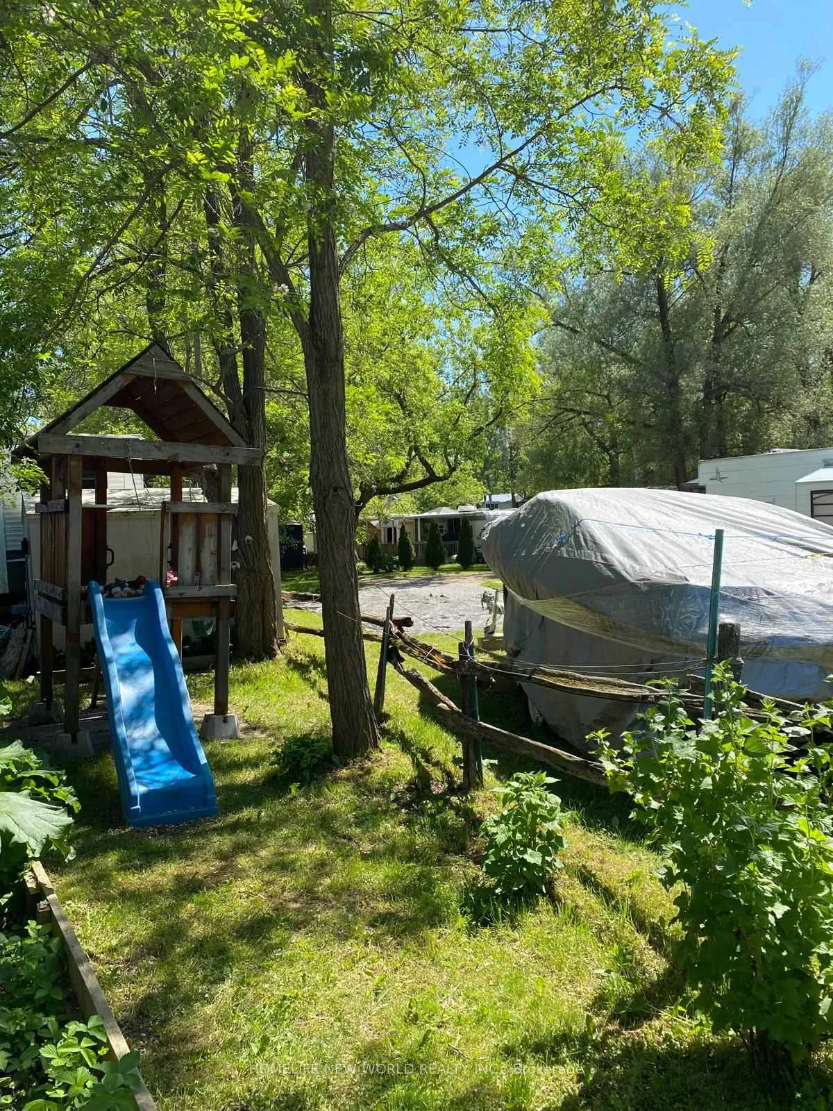 Photo 11 of Unit 484, 225 Platten Boulevard, Scugog, Rural Scugog — HOMEH