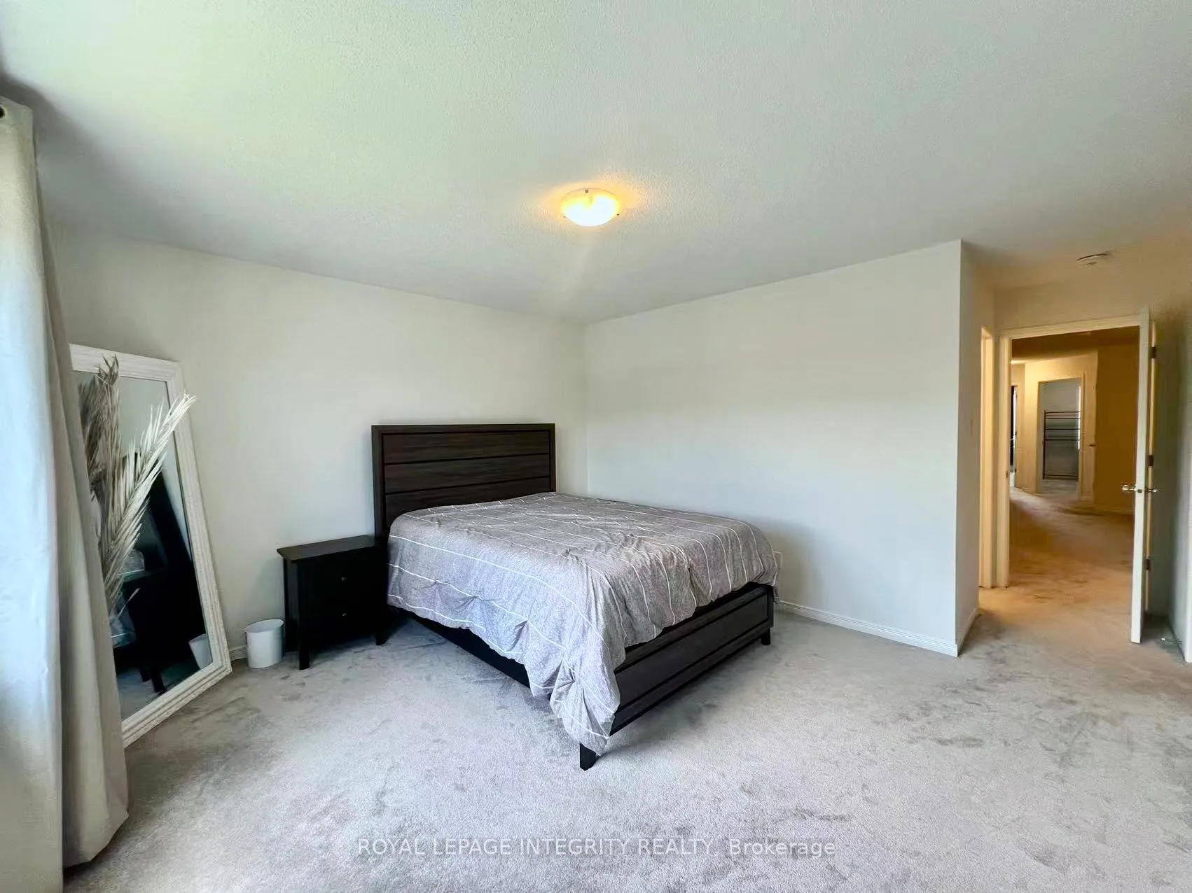 Photo 18 of 874 Paseana Place, Ottawa, Kanata - Emerald Meadows/Trailwest — HOMEH
