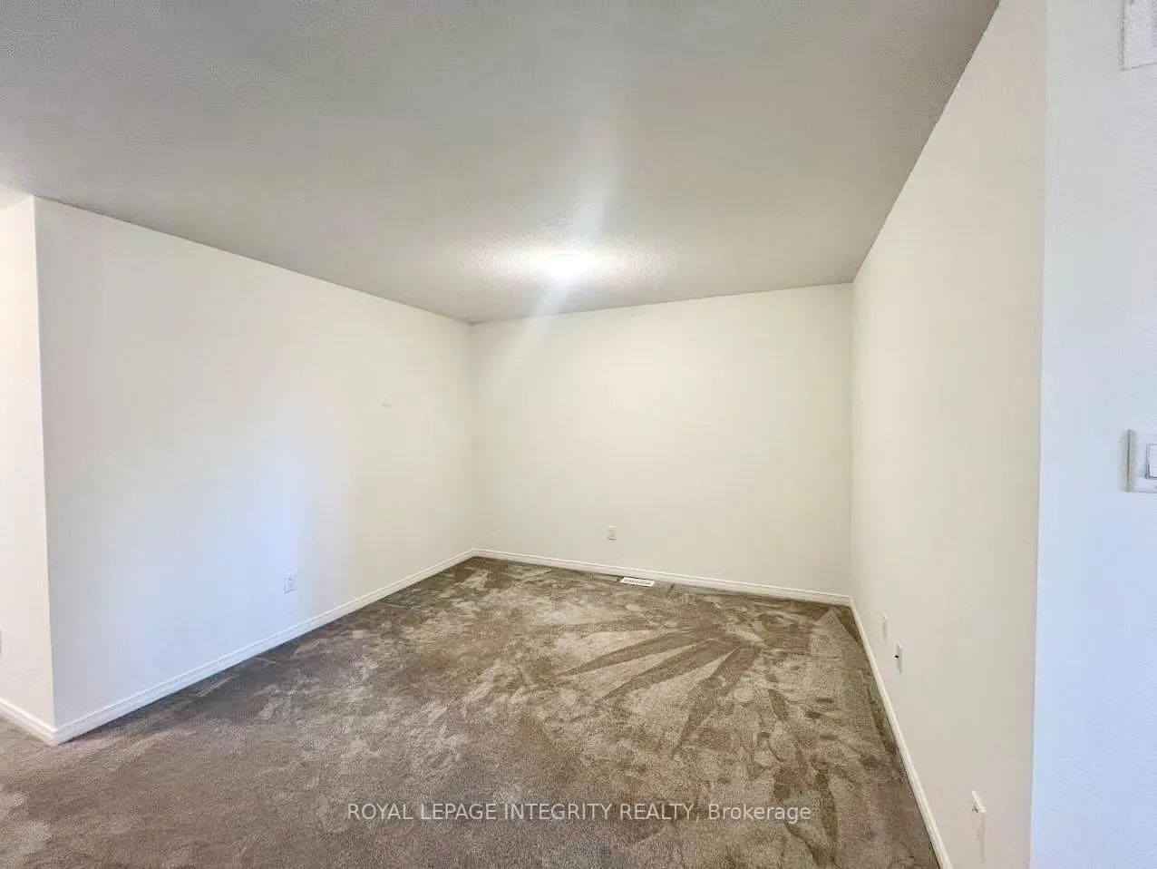 Photo 24 of 874 Paseana Place, Ottawa, Kanata - Emerald Meadows/Trailwest — HOMEH