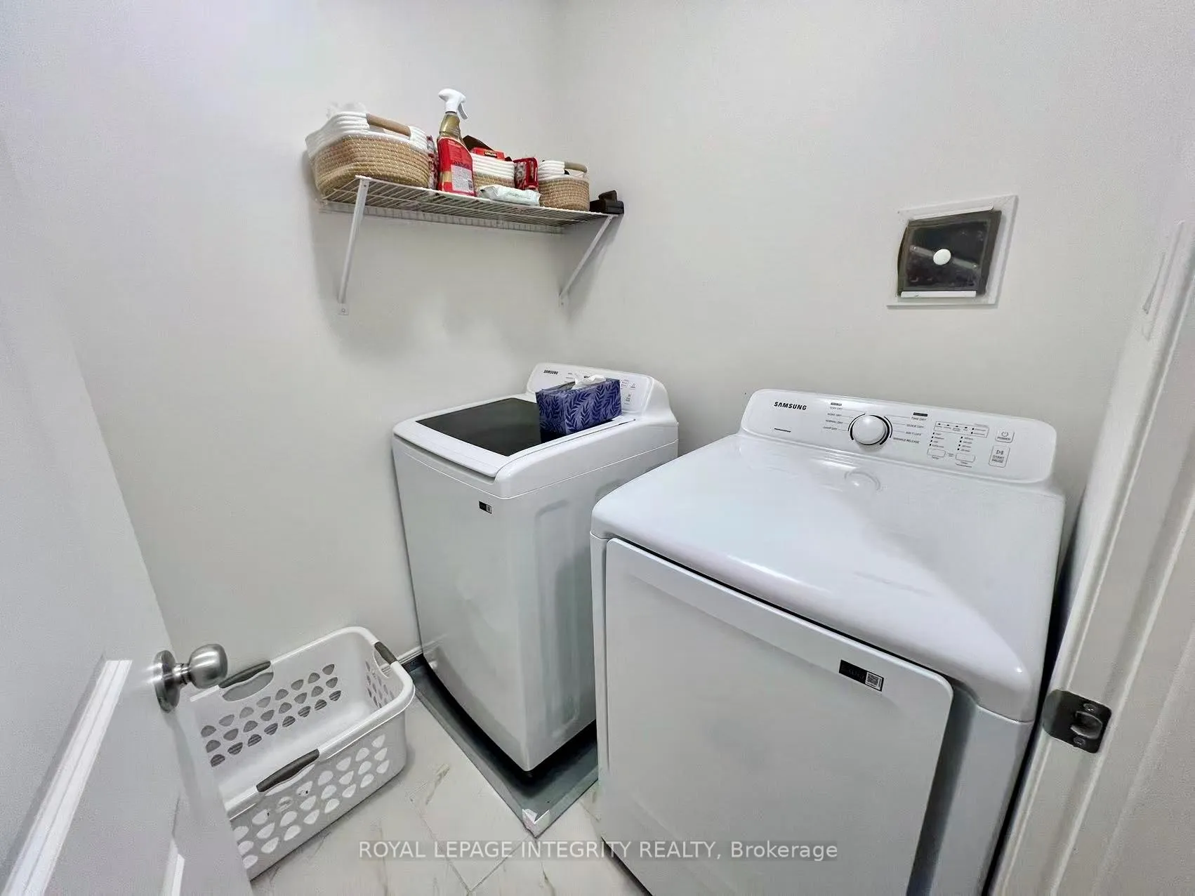 Photo 25 of 874 Paseana Place, Ottawa, Kanata - Emerald Meadows/Trailwest — HOMEH