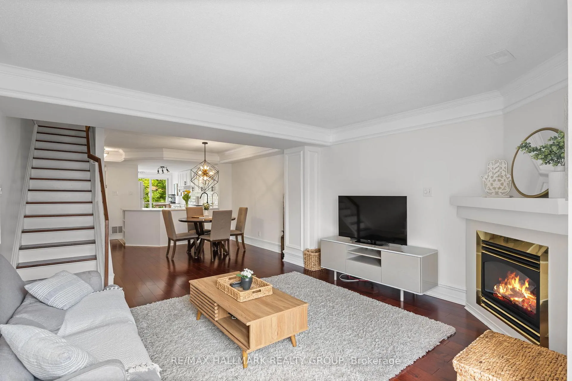 Photo 23 of 1109 Gablefield Private, Ottawa, Beaconwood — HOMEH