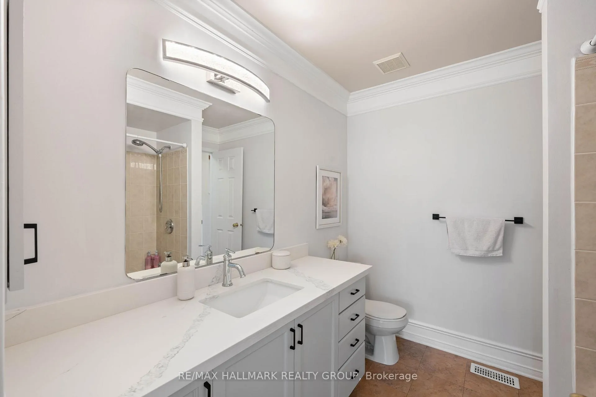 Photo 31 of 1109 Gablefield Private, Ottawa, Beaconwood — HOMEH