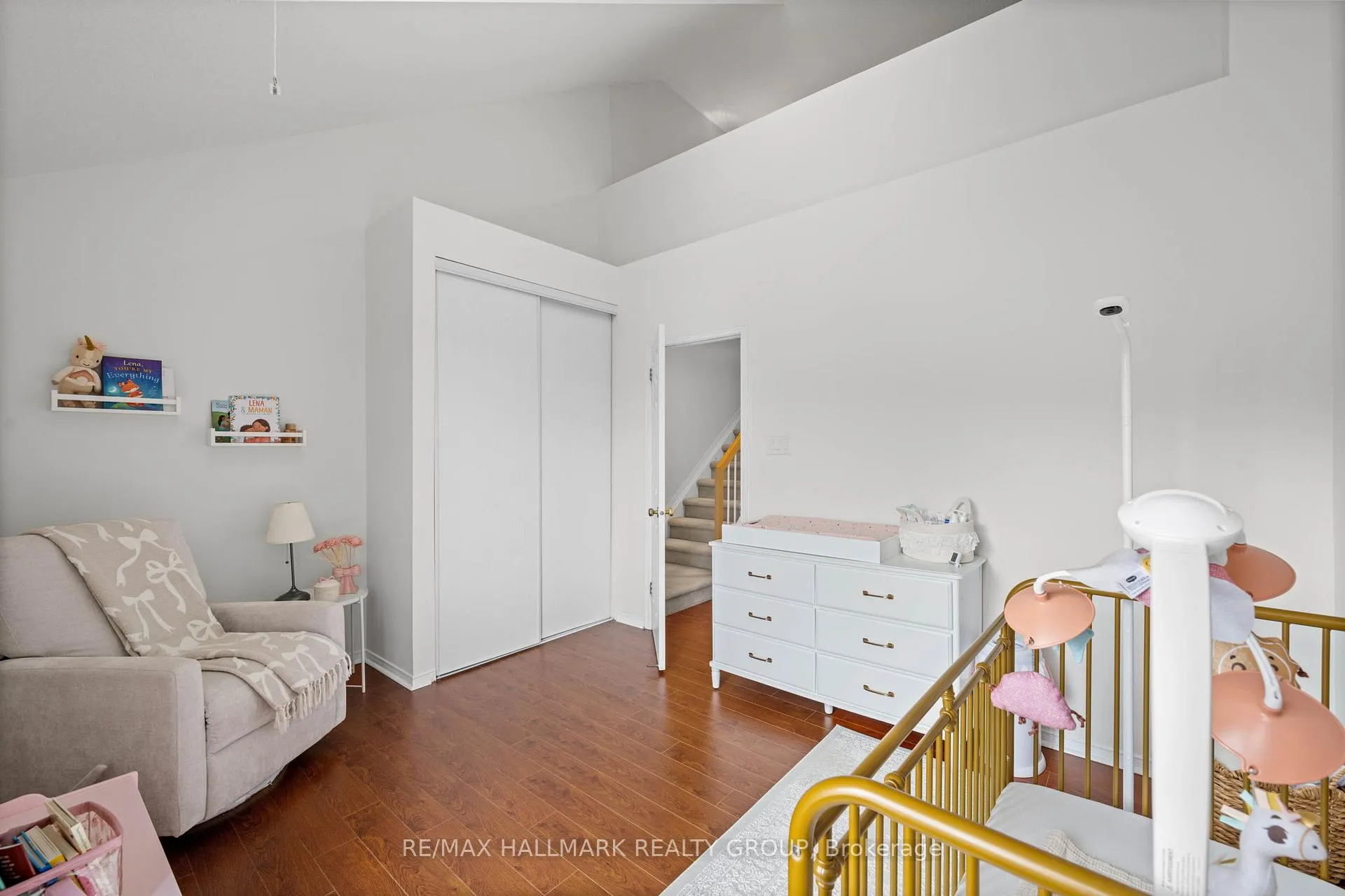 Photo 36 of 1109 Gablefield Private, Ottawa, Beaconwood — HOMEH