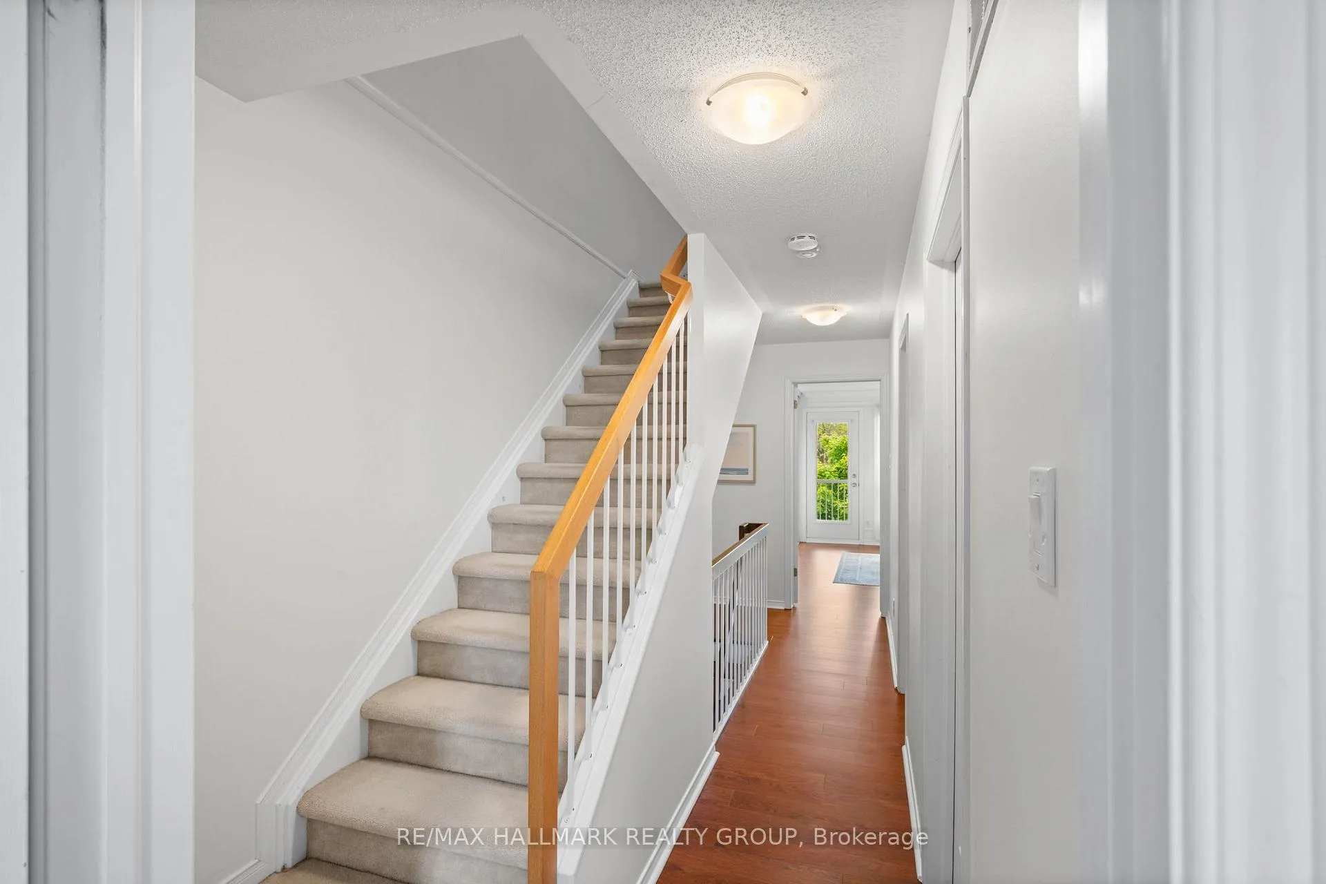 Photo 38 of 1109 Gablefield Private, Ottawa, Beaconwood — HOMEH
