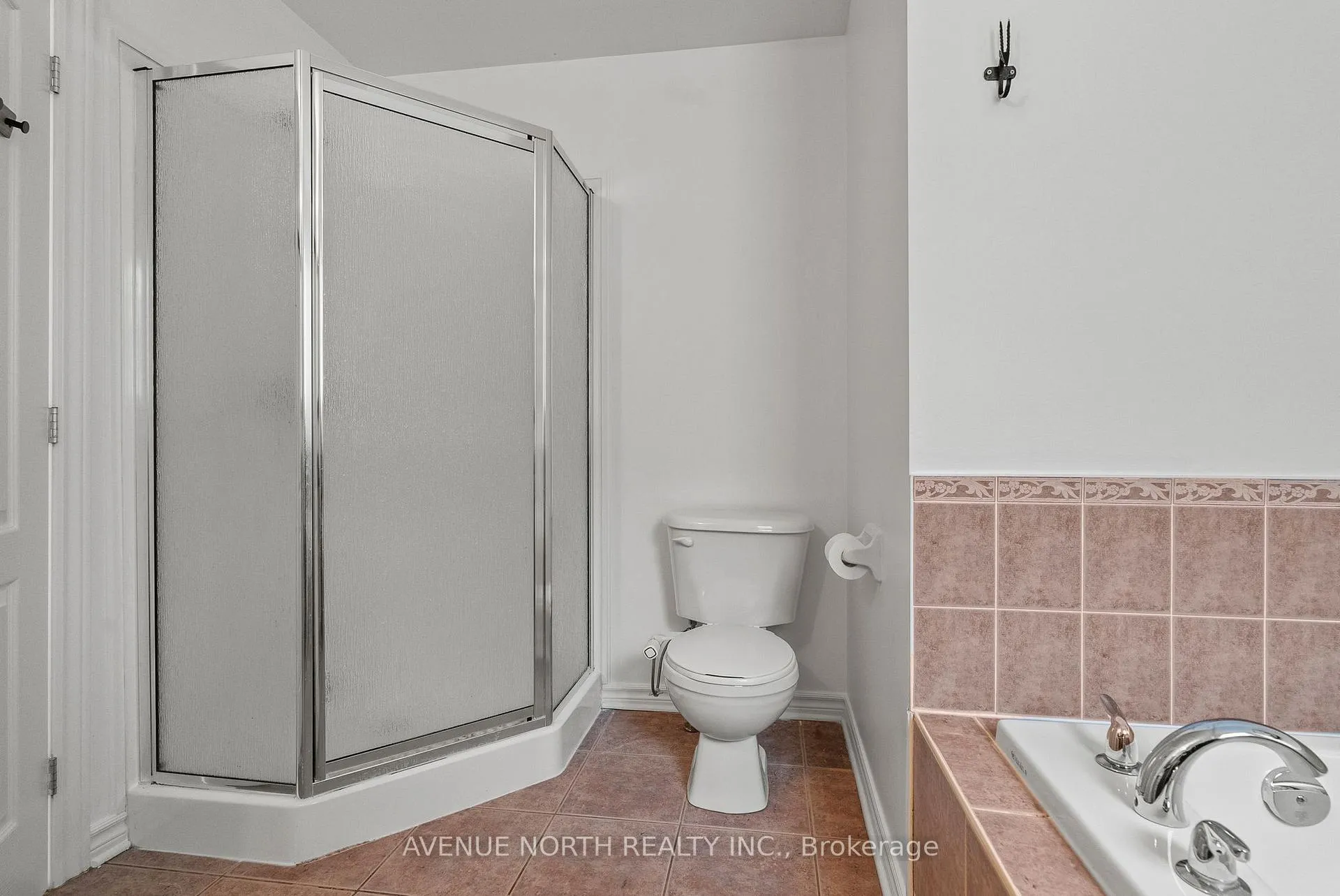 Photo 21 of 244 Deerfox Drive, Ottawa, Barrhaven - Longfields — HOMEH