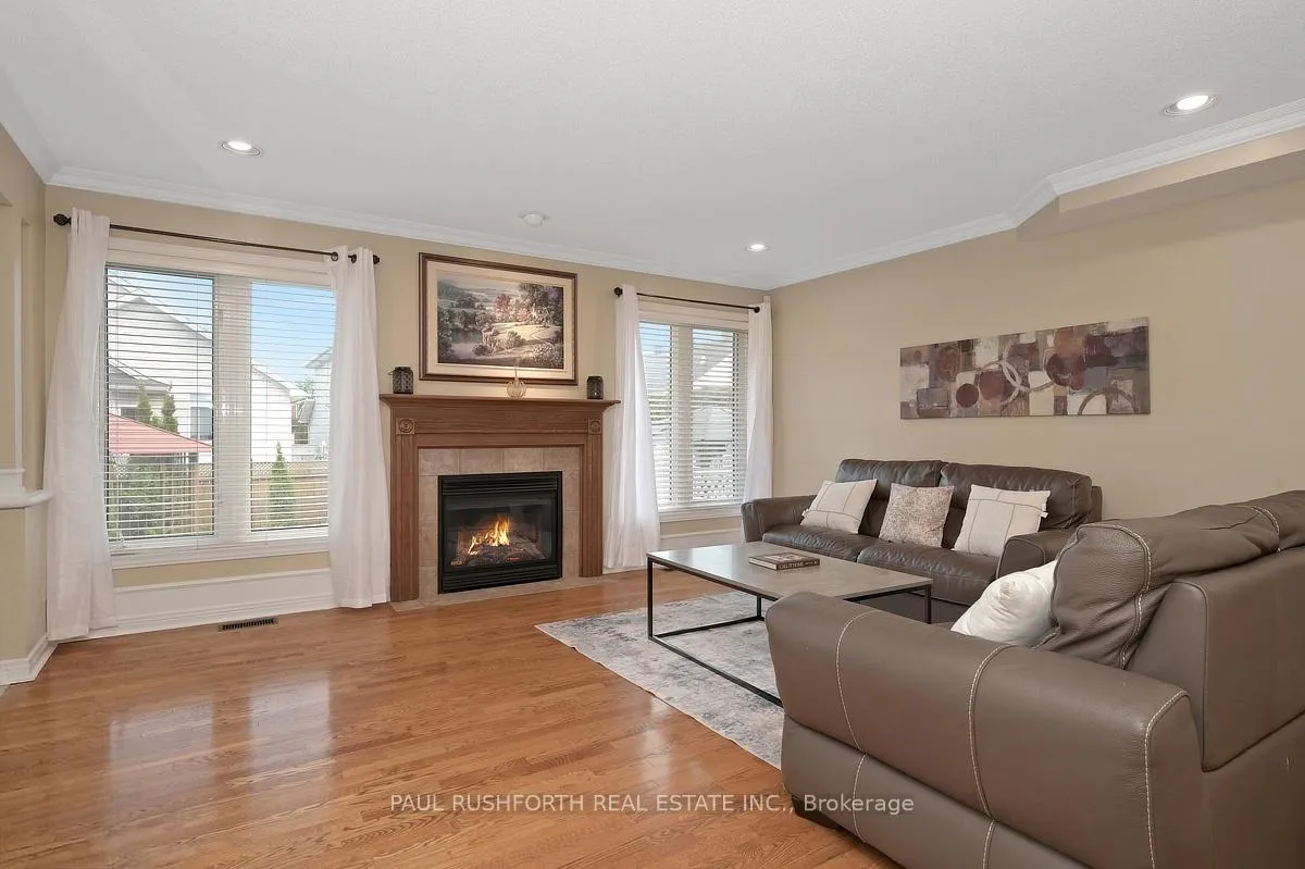 Photo 4 of 1118 Lichen Avenue, Ottawa, Avalon East — HOMEH
