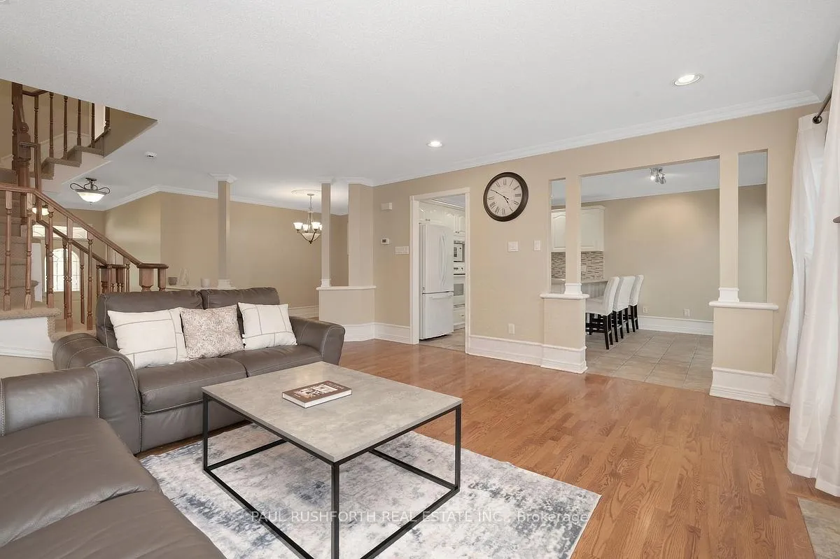 Photo 6 of 1118 Lichen Avenue, Ottawa, Avalon East — HOMEH