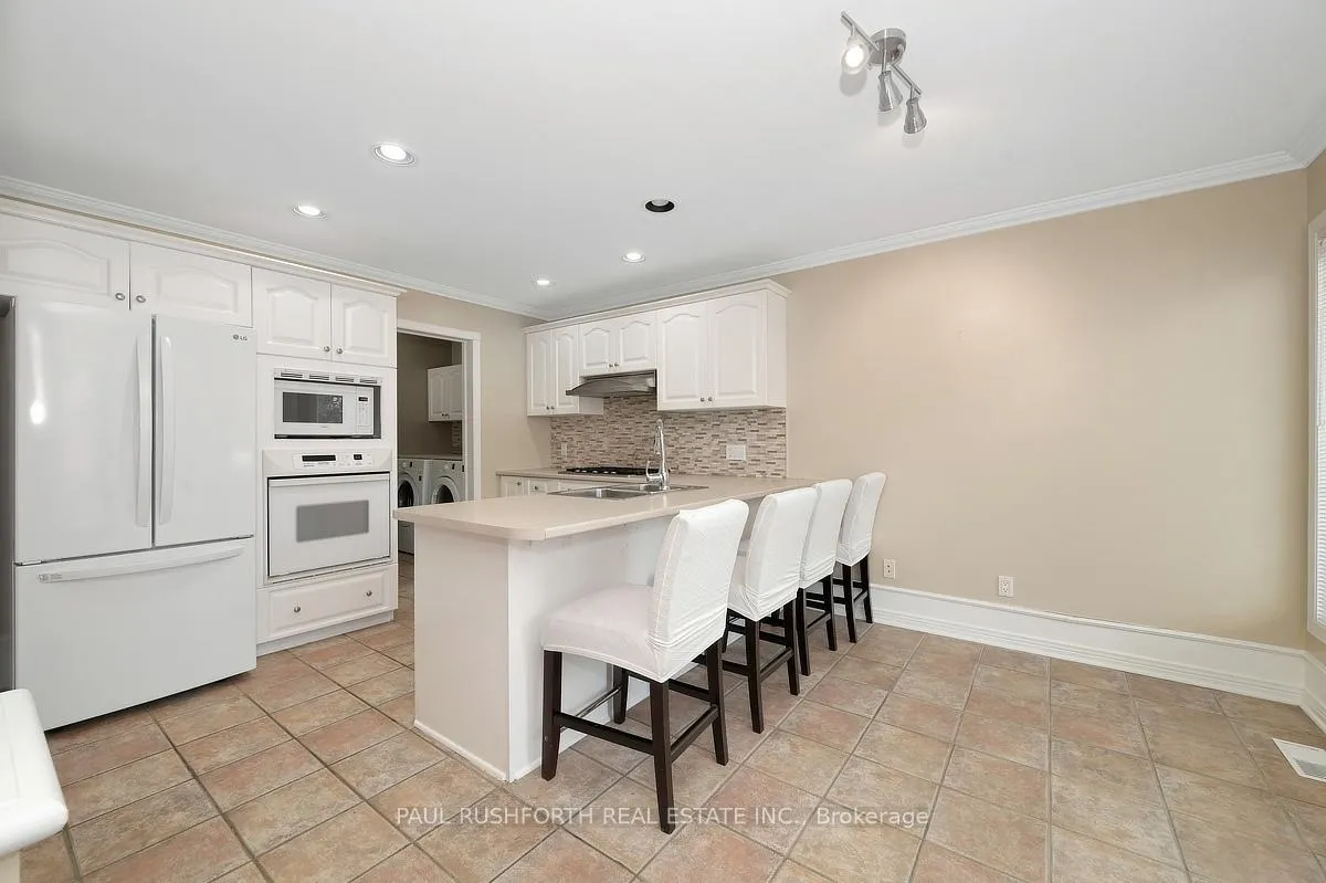 Photo 8 of 1118 Lichen Avenue, Ottawa, Avalon East — HOMEH