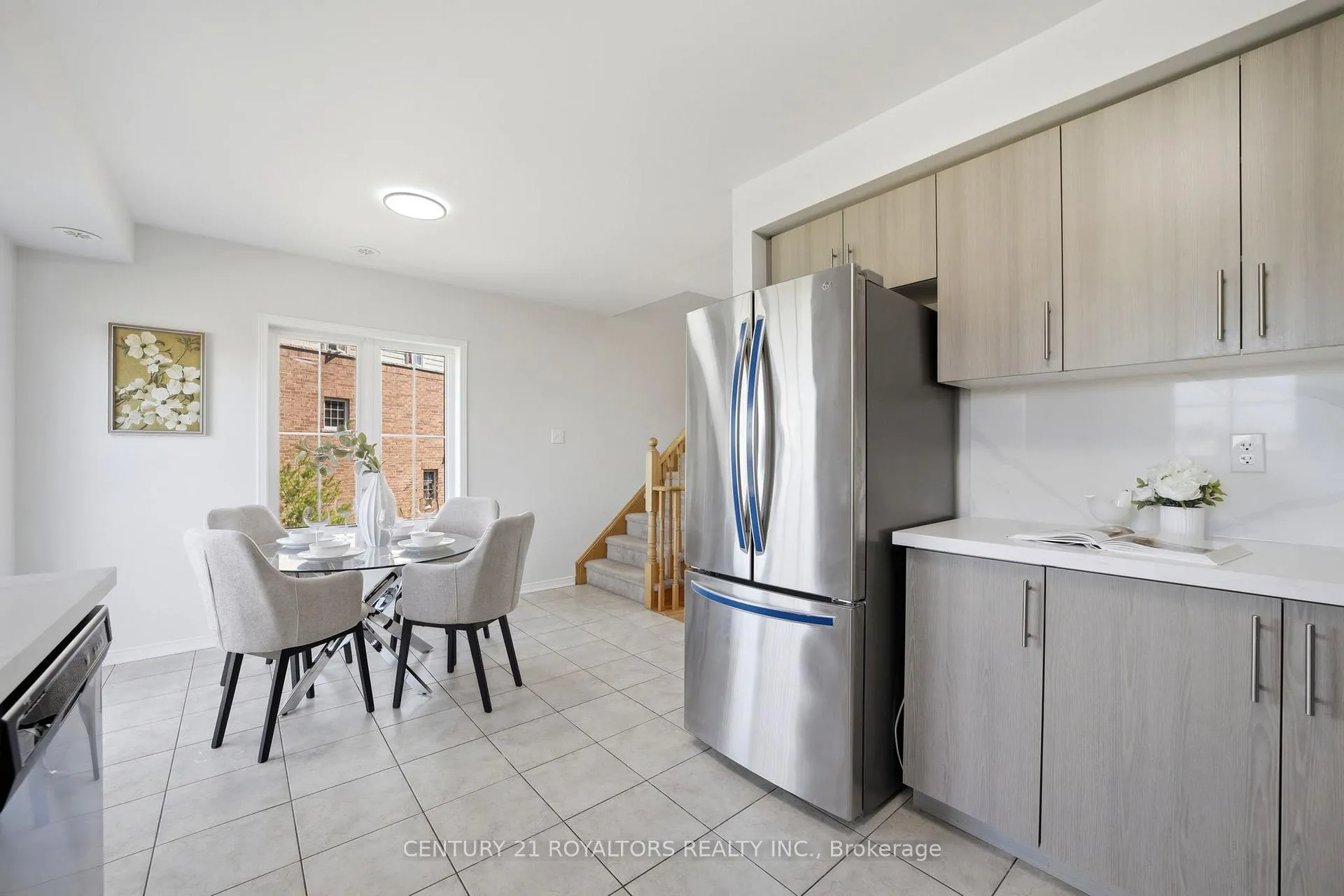 Photo 10 of 2448 Bromus Path, Oshawa, Windfields — HOMEH