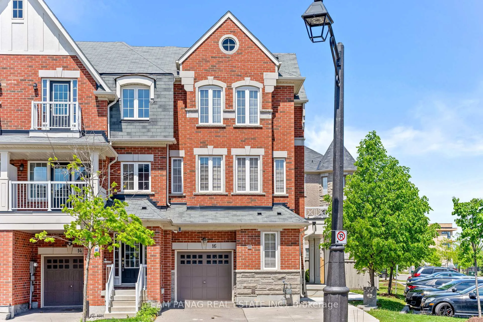 Front of 16 Rabbit Run Way