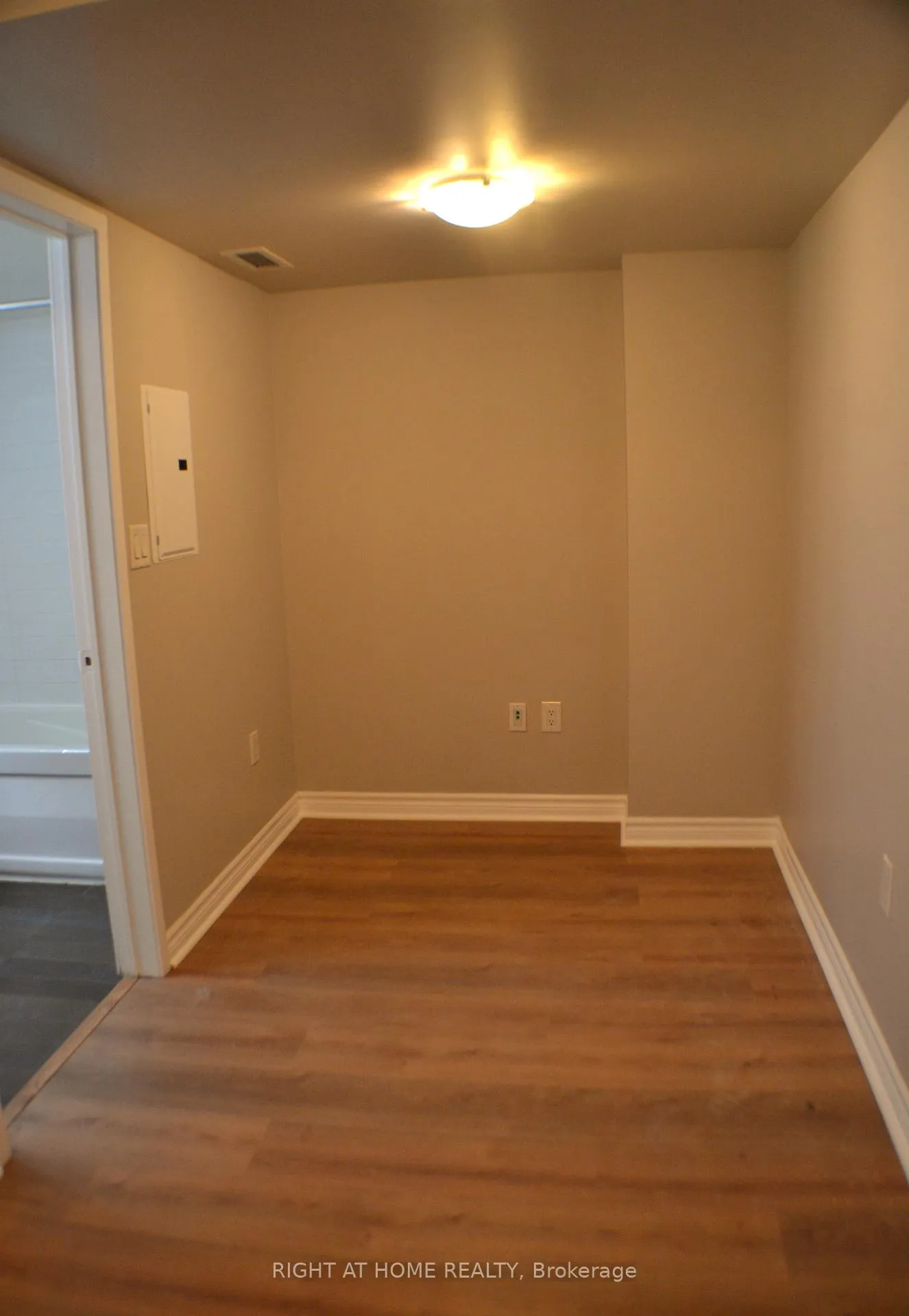 Photo 24 of Unit 1005, 25 Telegram Mews, Toronto, Waterfront Communities — HOMEH