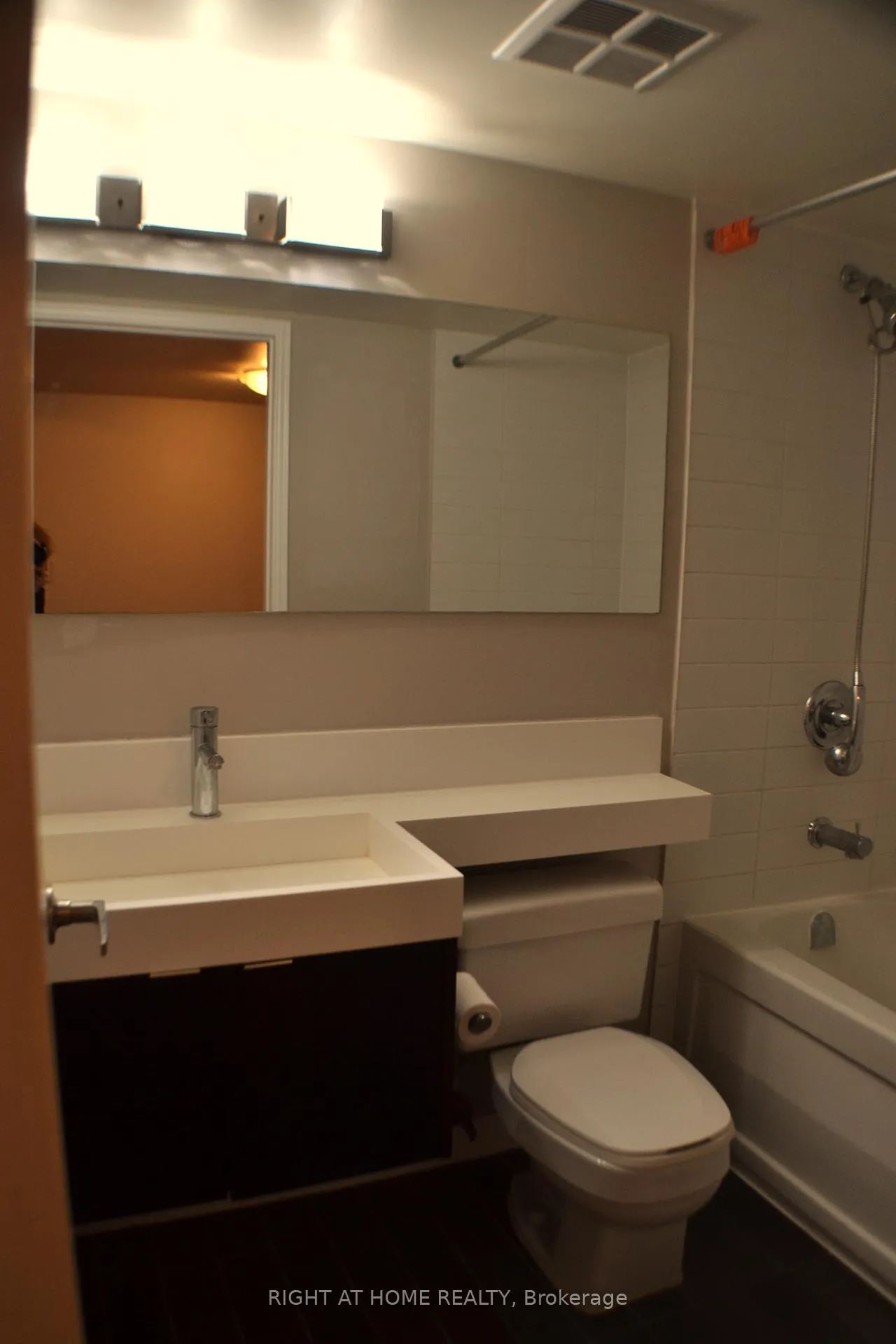Photo 29 of Unit 1005, 25 Telegram Mews, Toronto, Waterfront Communities — HOMEH