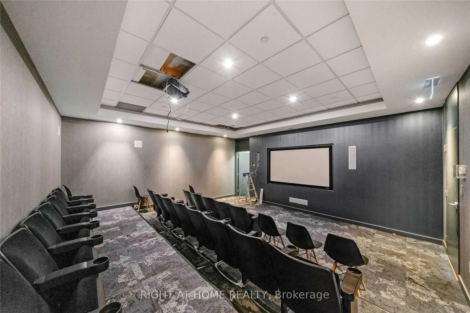Photo 39 of Unit 1005, 25 Telegram Mews, Toronto, Waterfront Communities — HOMEH