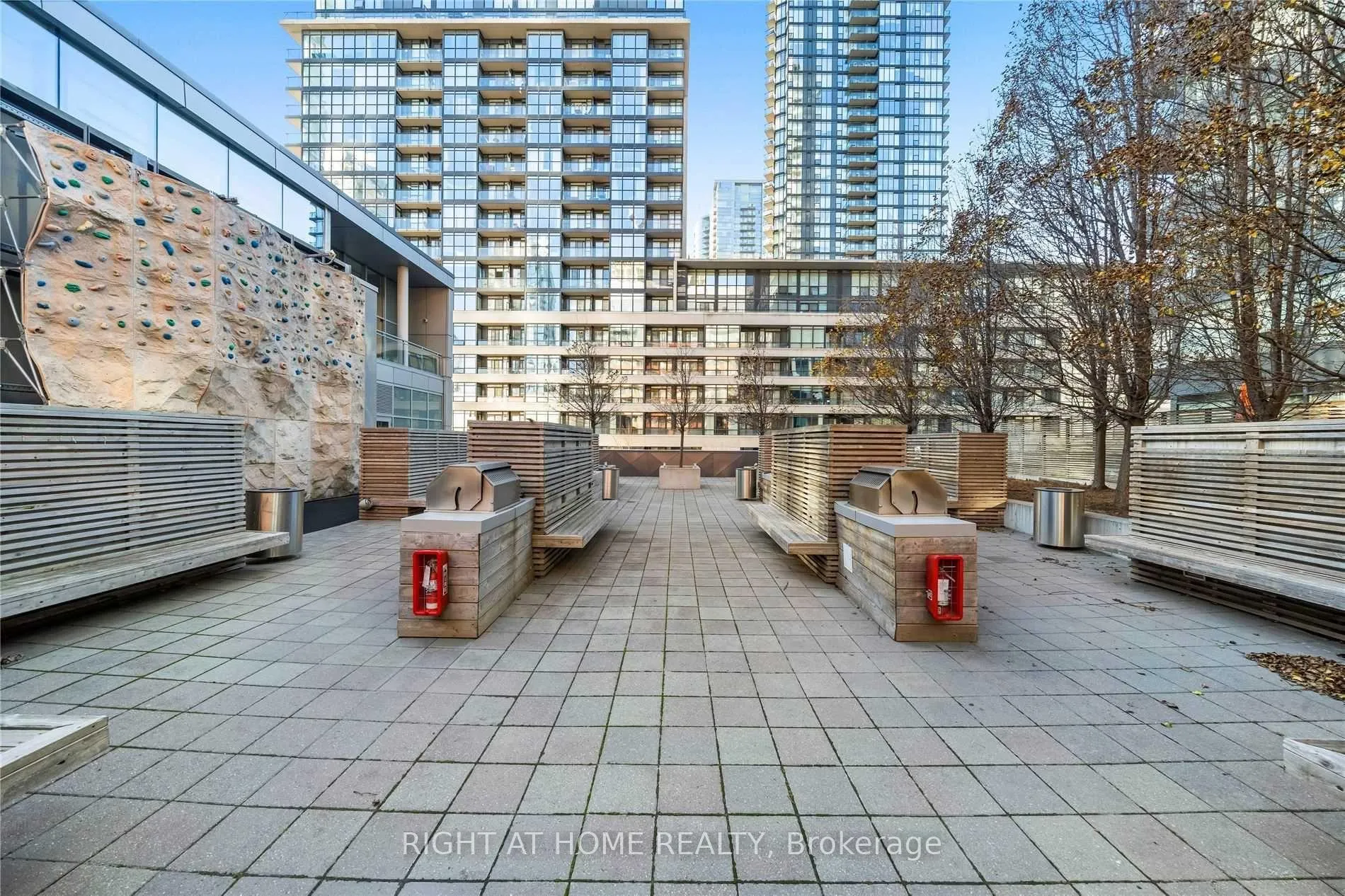 Photo 43 of Unit 1005, 25 Telegram Mews, Toronto, Waterfront Communities — HOMEH
