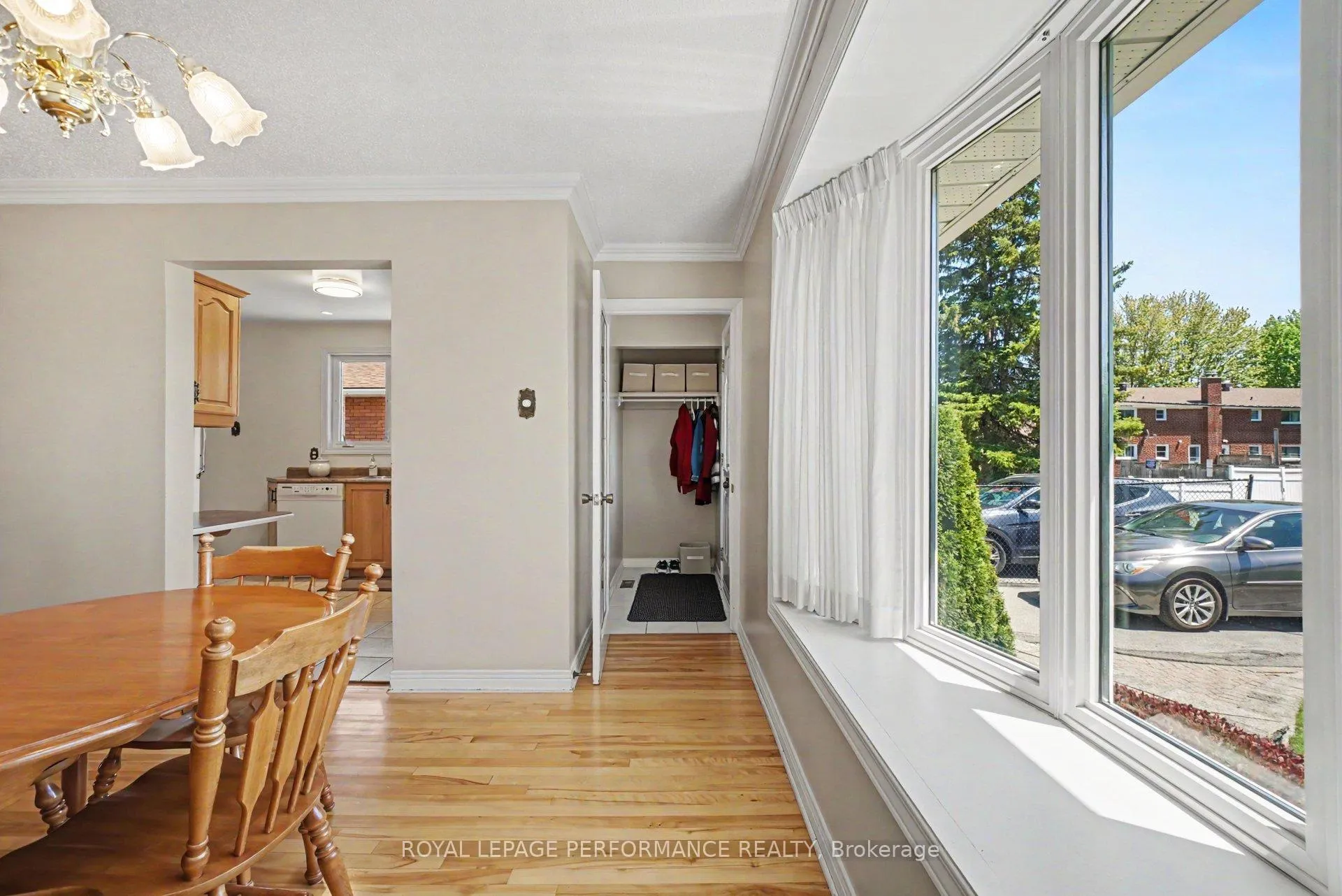 Photo 9 of 615 Quebec Street, Ottawa, Castle Heights/Rideau High — HOMEH