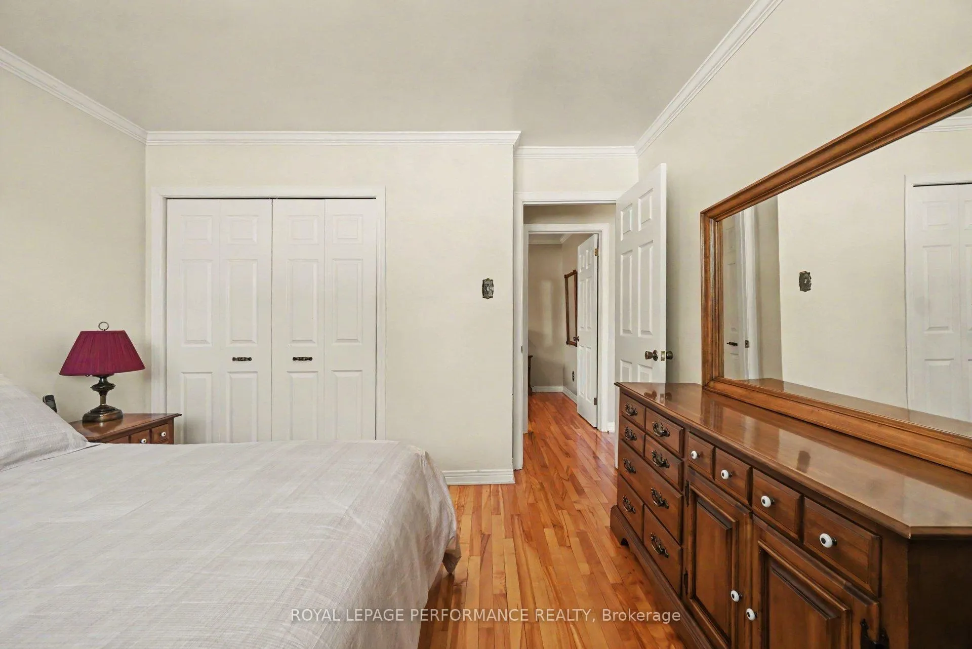 Photo 12 of 615 Quebec Street, Ottawa, Castle Heights/Rideau High — HOMEH