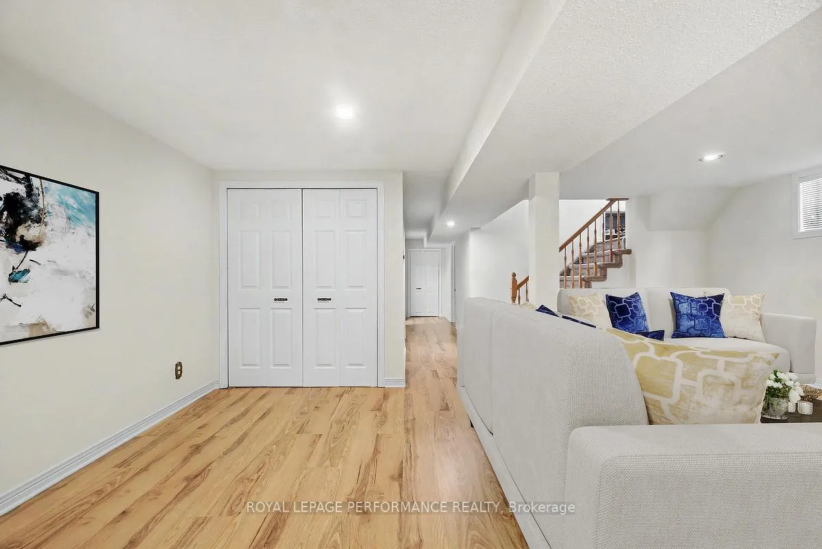 Photo 19 of 615 Quebec Street, Ottawa, Castle Heights/Rideau High — HOMEH