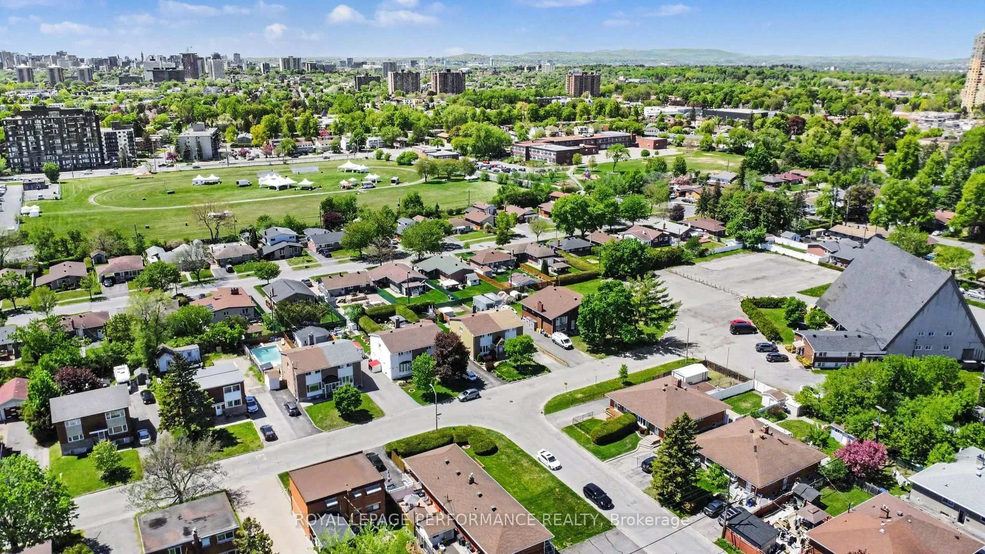 Photo 29 of 615 Quebec Street, Ottawa, Castle Heights/Rideau High — HOMEH