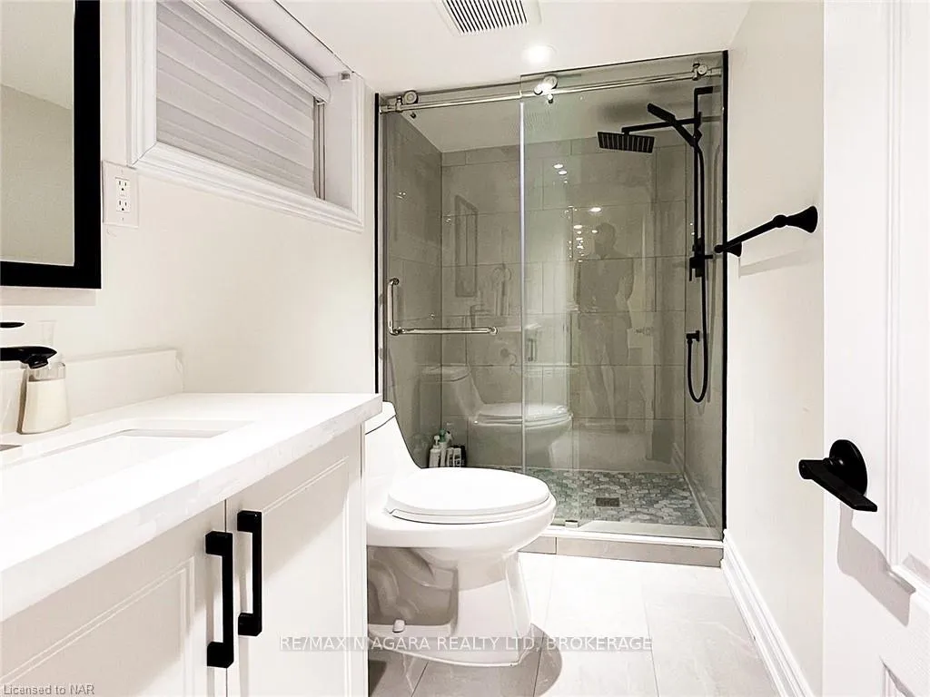 Photo 13 of 6422 Ker Street, Niagara Falls, Dorchester — HOMEH