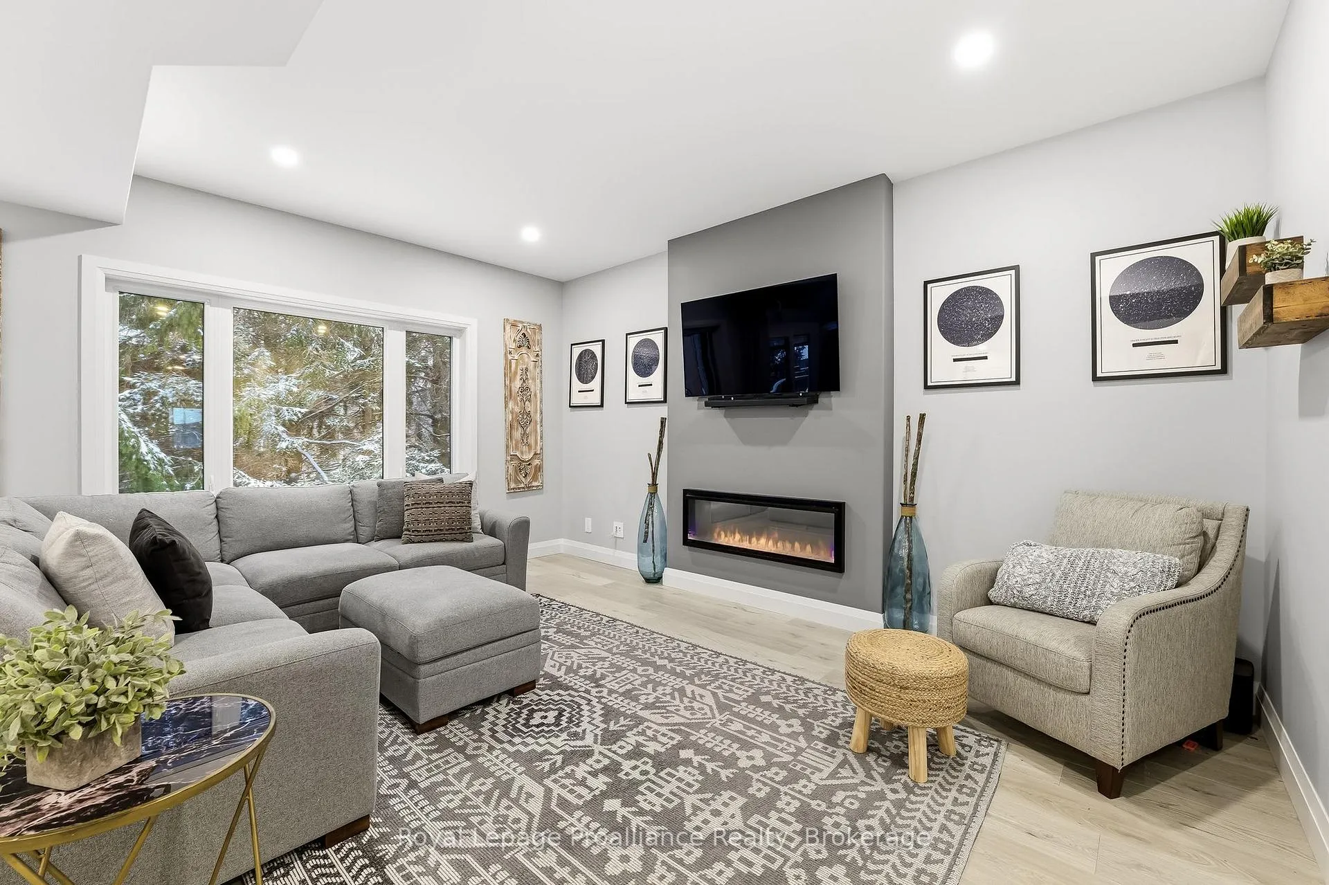Photo 4 of 4 Mackenzie John Crescent, Brighton — HOMEH