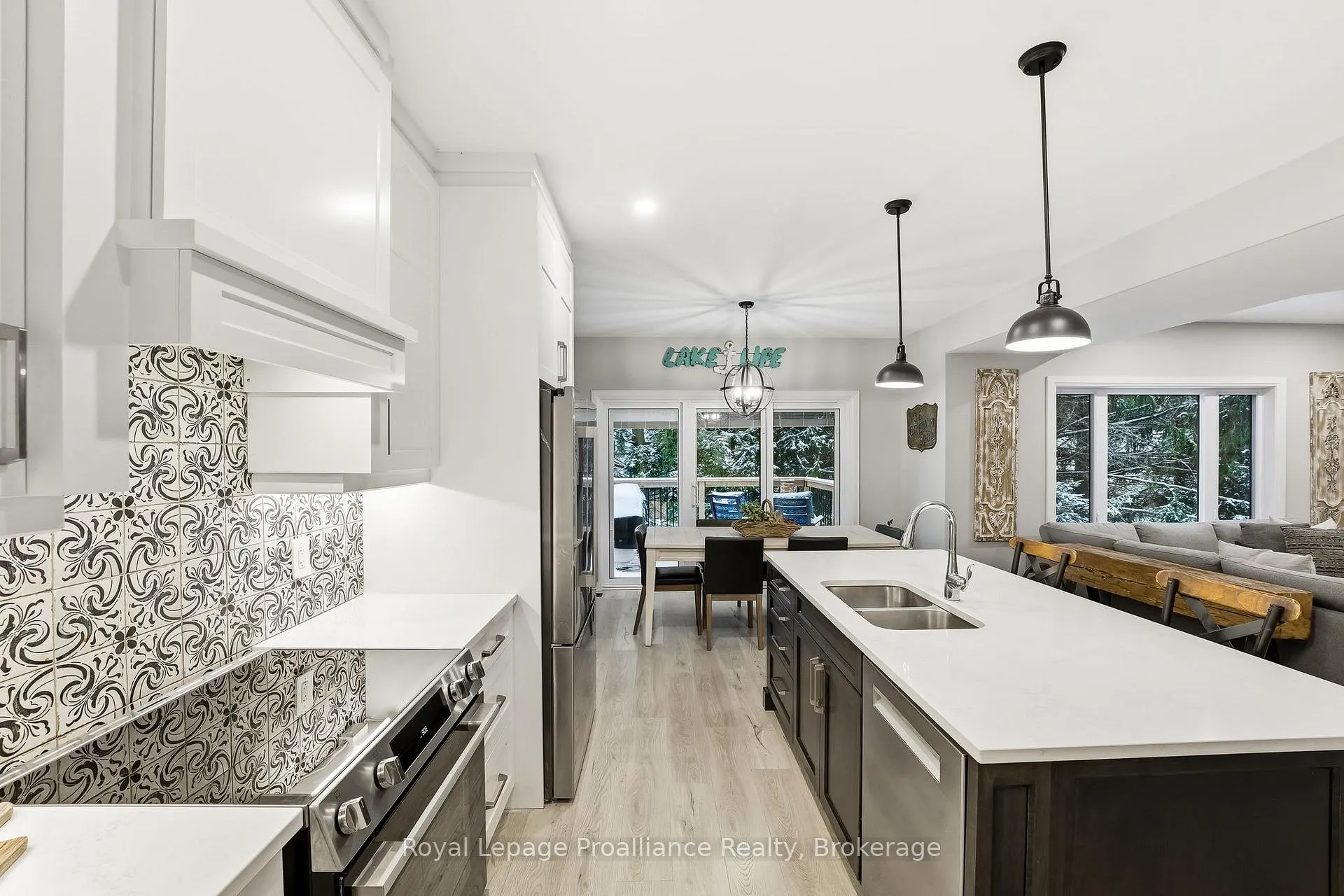 Photo 9 of 4 Mackenzie John Crescent, Brighton — HOMEH