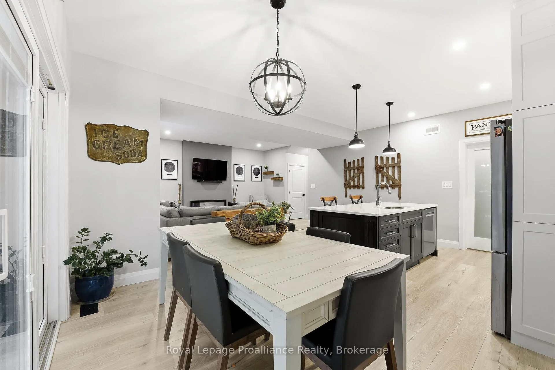 Photo 13 of 4 Mackenzie John Crescent, Brighton — HOMEH