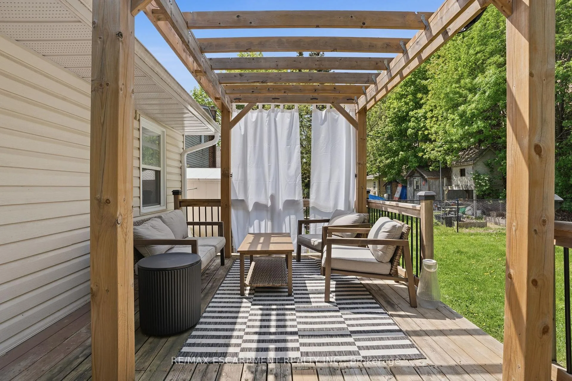 Photo 22 of 261 Andrew Street, Newmarket, Central Newmarket — HOMEH
