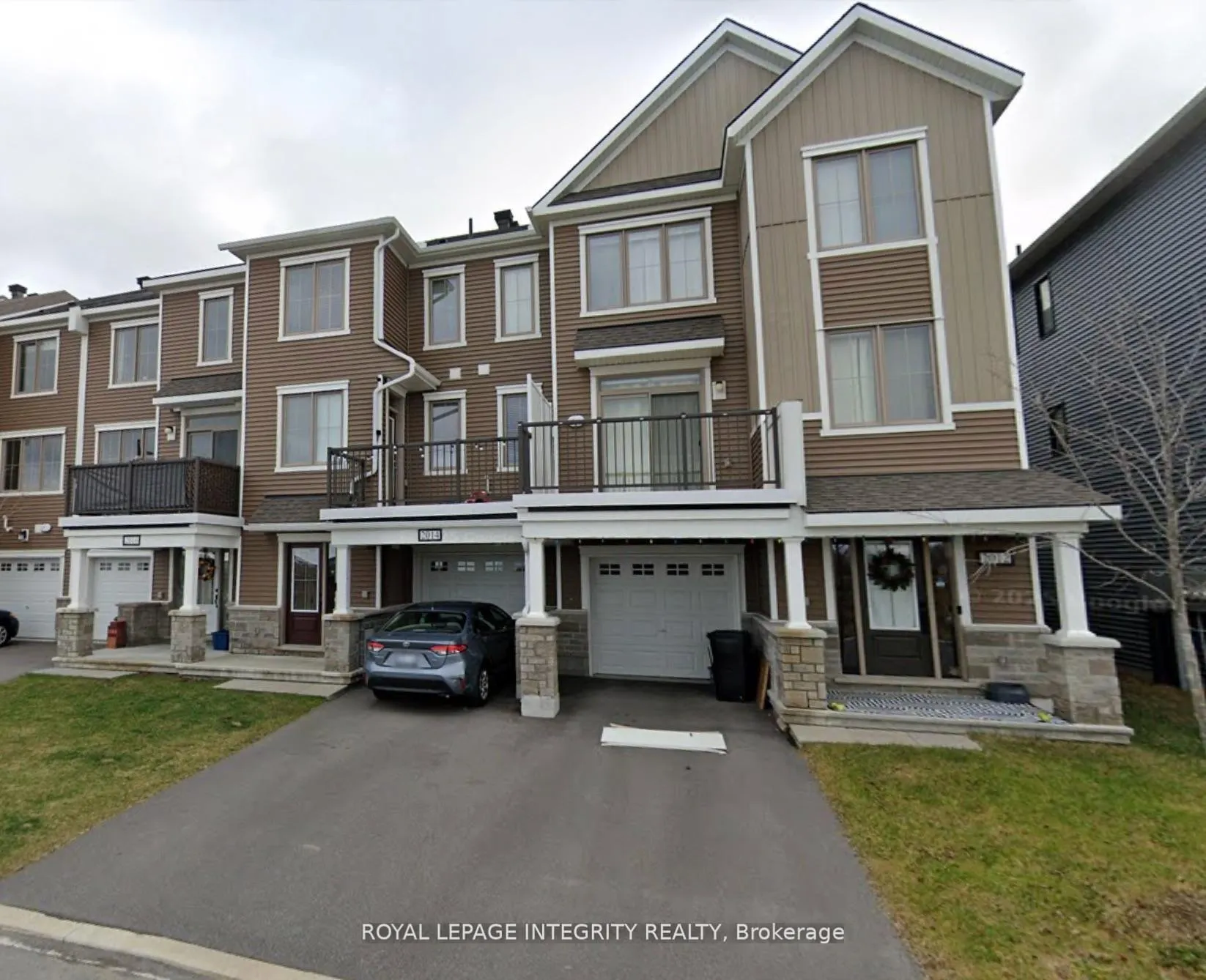 Photo 2 of 2014 Leinster Circle, Ottawa, Stittsville (North) — HOMEH