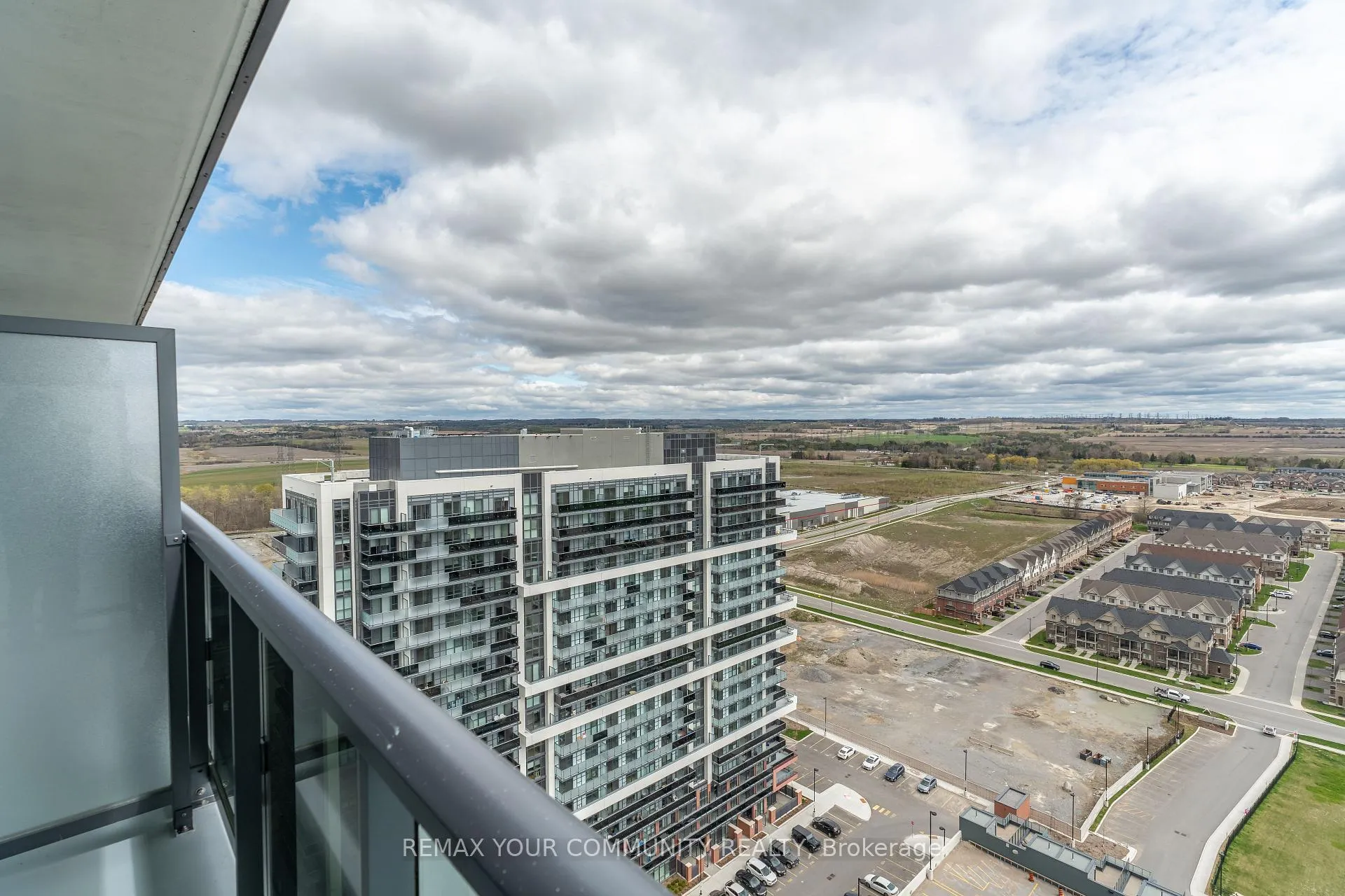 Photo 20 of Unit 2302, 2545 Simcoe Street, Oshawa, Windfields — HOMEH