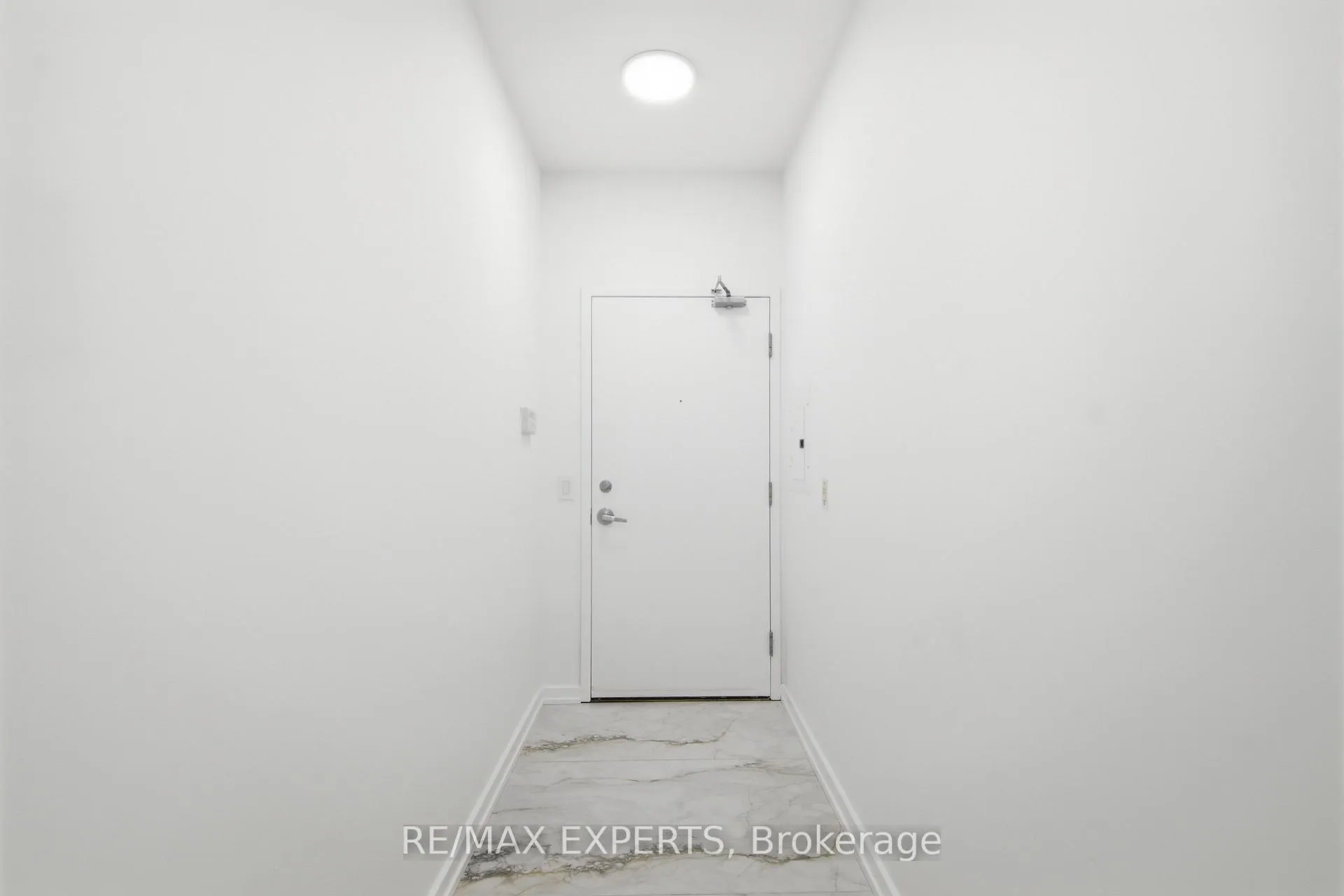 Photo 5 of Unit 2211, 208 Queens Quay W, Toronto, Waterfront Communities — HOMEH