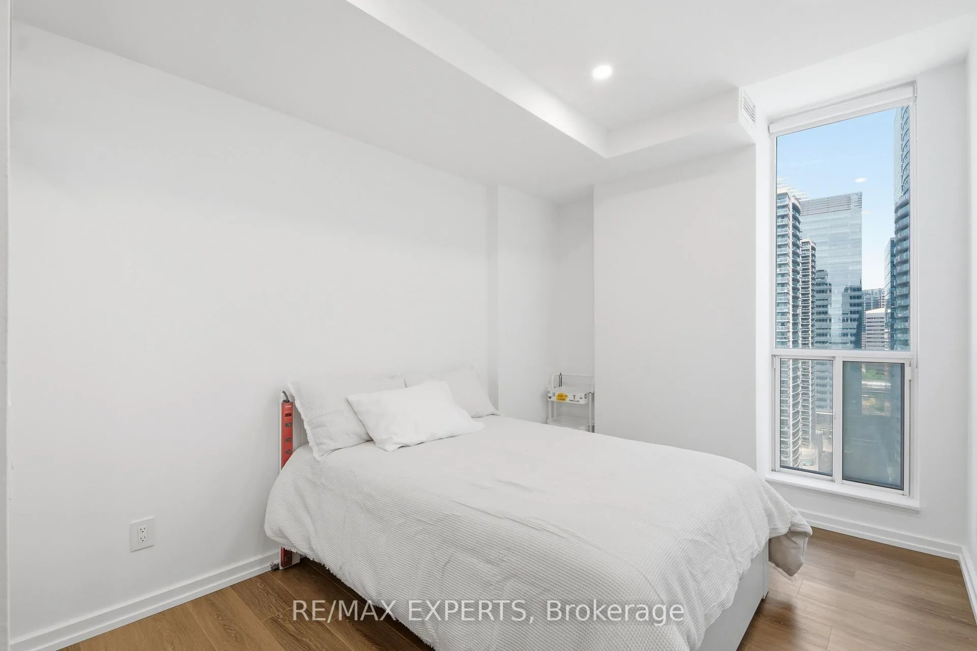 Photo 15 of Unit 2211, 208 Queens Quay W, Toronto, Waterfront Communities — HOMEH