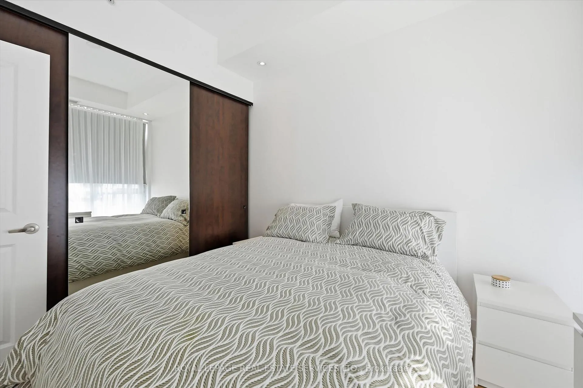 Photo 33 of Unit 111, 1284 Guelph Line, Burlington, Mountainside — HOMEH