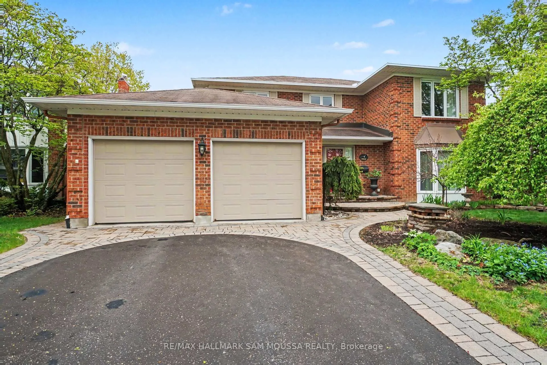 Photo 1 of 6115 Voyageur Drive, Ottawa, Convent Glen — HOMEH