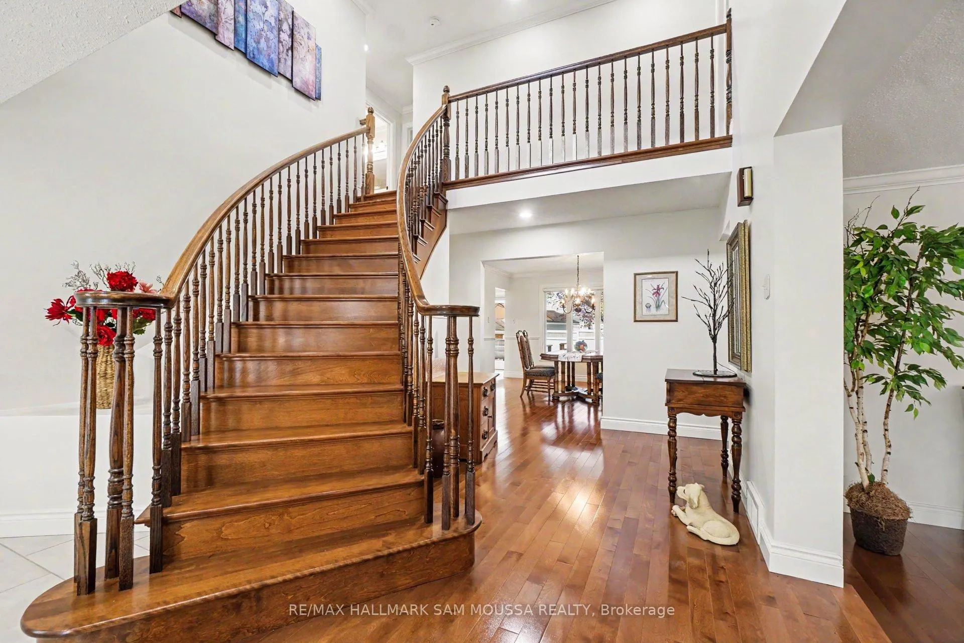 Photo 7 of 6115 Voyageur Drive, Ottawa, Convent Glen — HOMEH