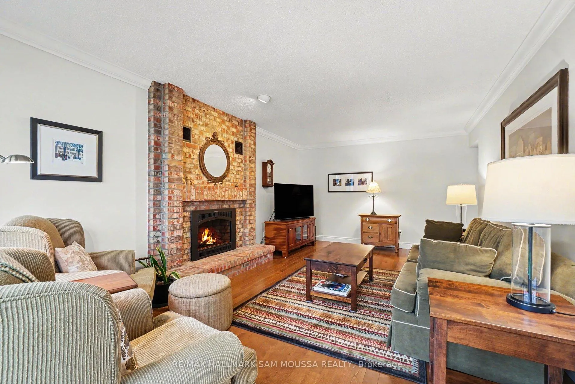 Photo 16 of 6115 Voyageur Drive, Ottawa, Convent Glen — HOMEH
