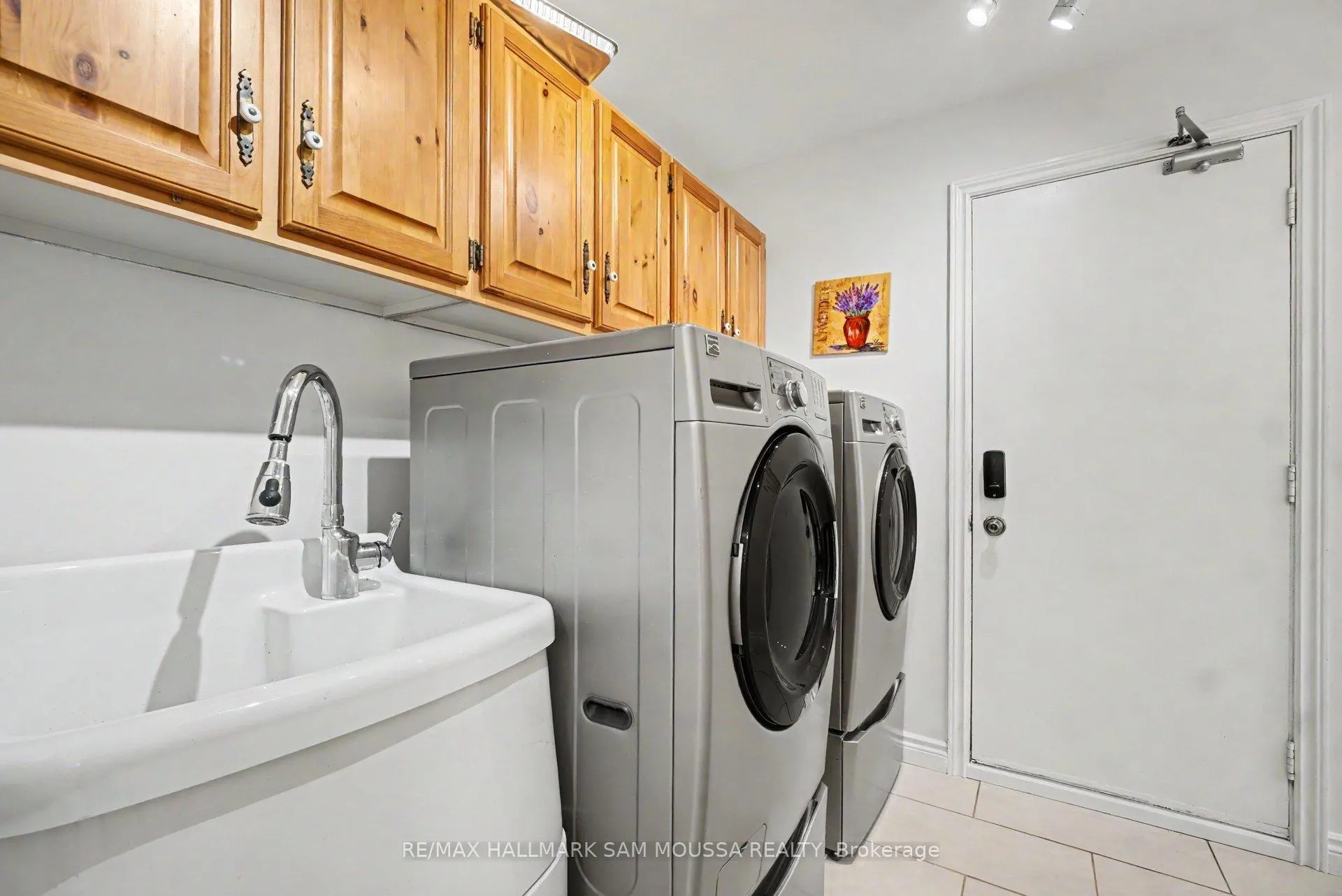 Photo 43 of 6115 Voyageur Drive, Ottawa, Convent Glen — HOMEH