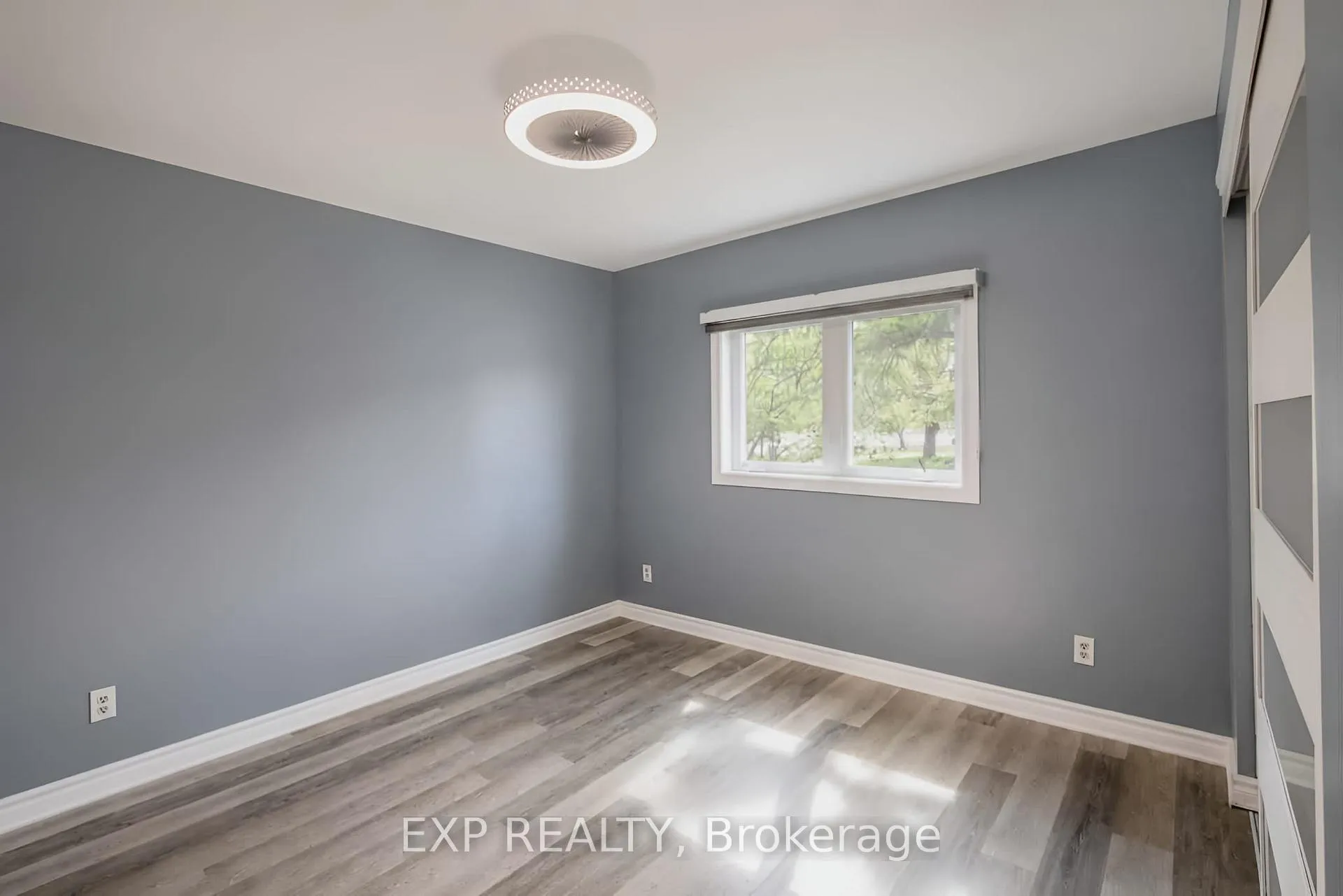 Photo 10 of 5 Evergreen Lane, McNab/Braeside, Mcnab/Braeside Twps — HOMEH